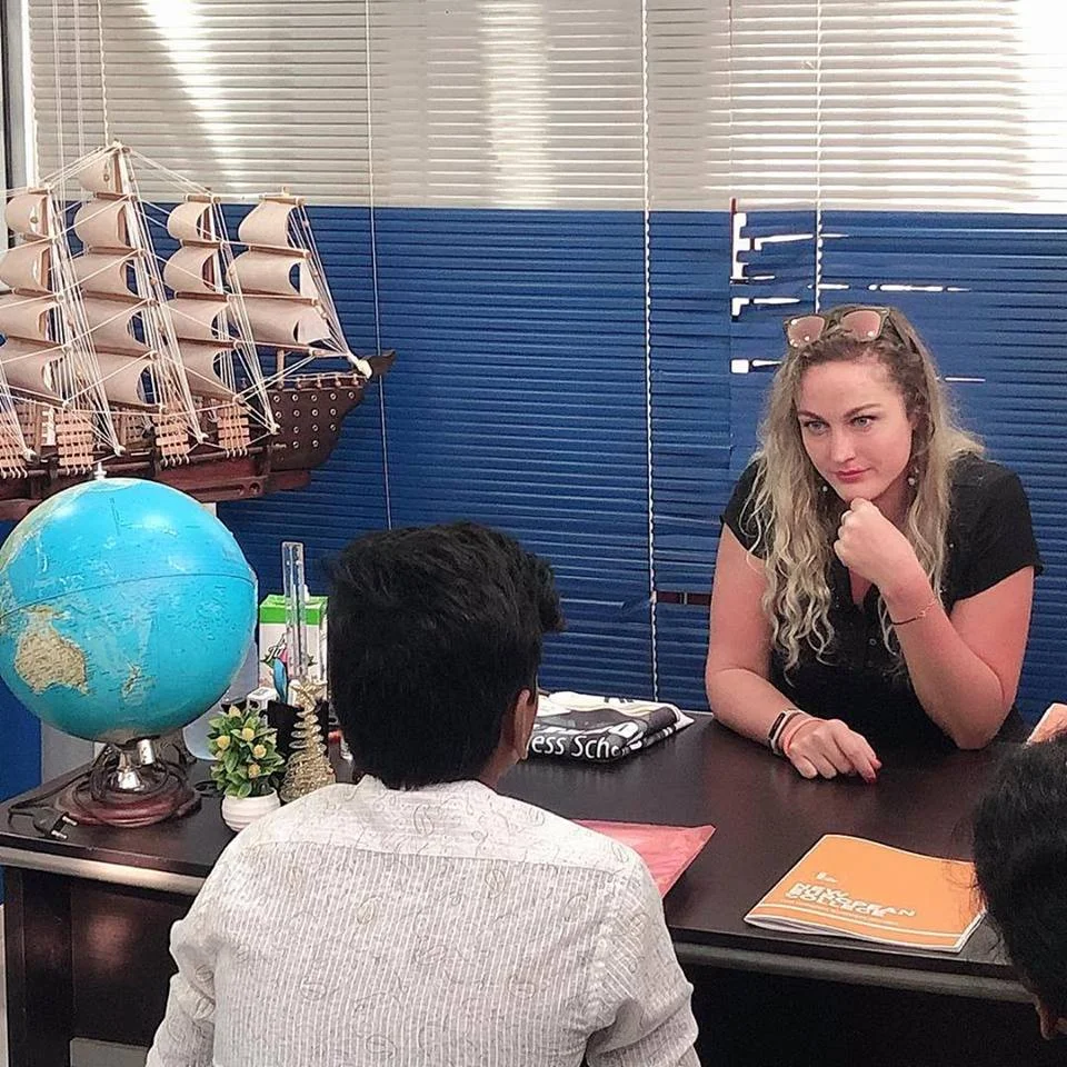 Yana Immis advising students during an international education visit in Sri Lanka