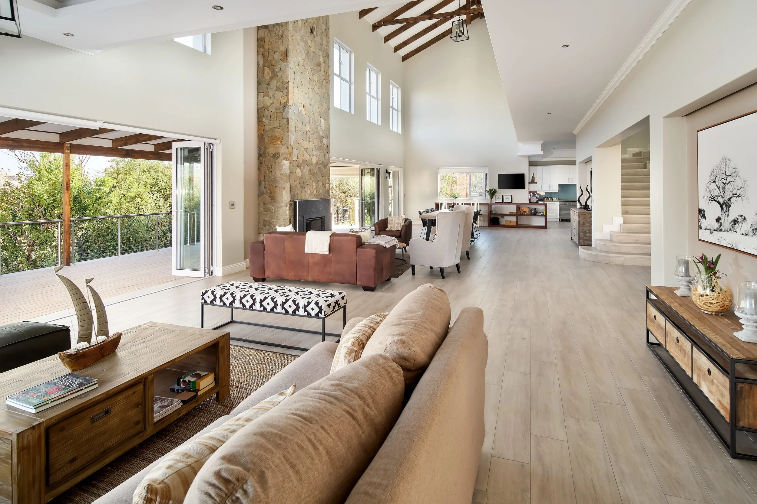 House Brown, Steyn City Finals - Evolve Arch 6.jpg