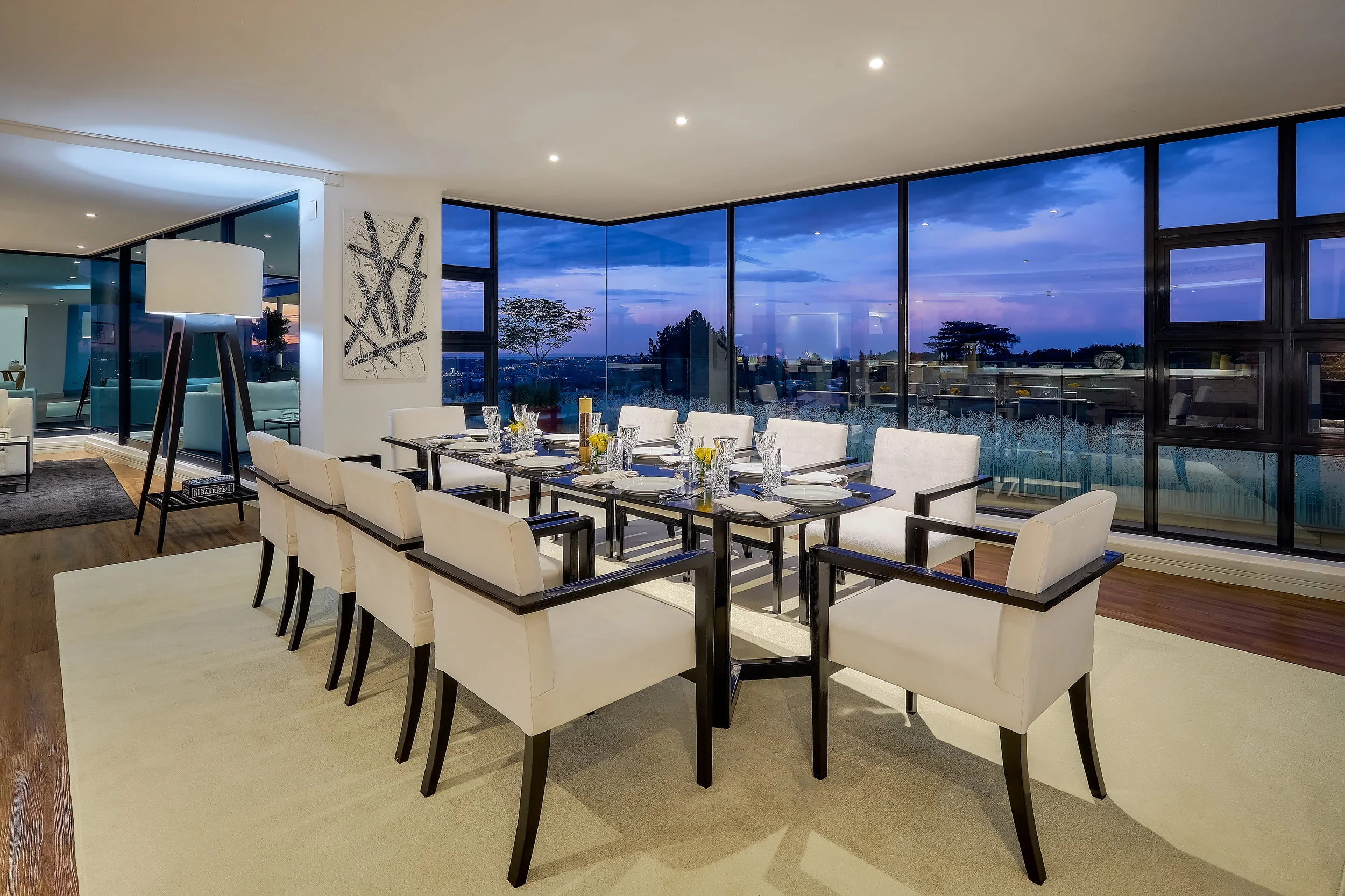 10 Degrees - Finals - Summersun H32.jpg