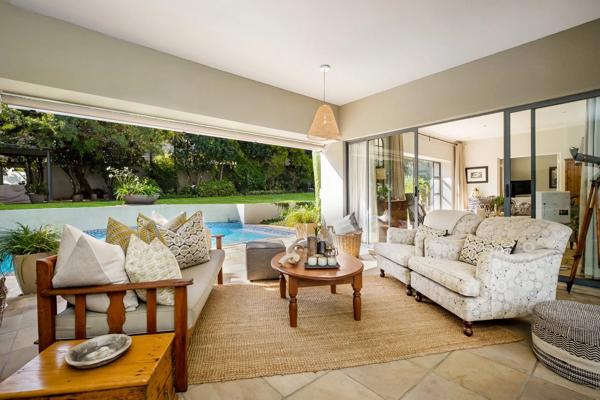 Unit 1 61 Gosvernor, Bryanston - Cheryl - HOD - H26.jpg