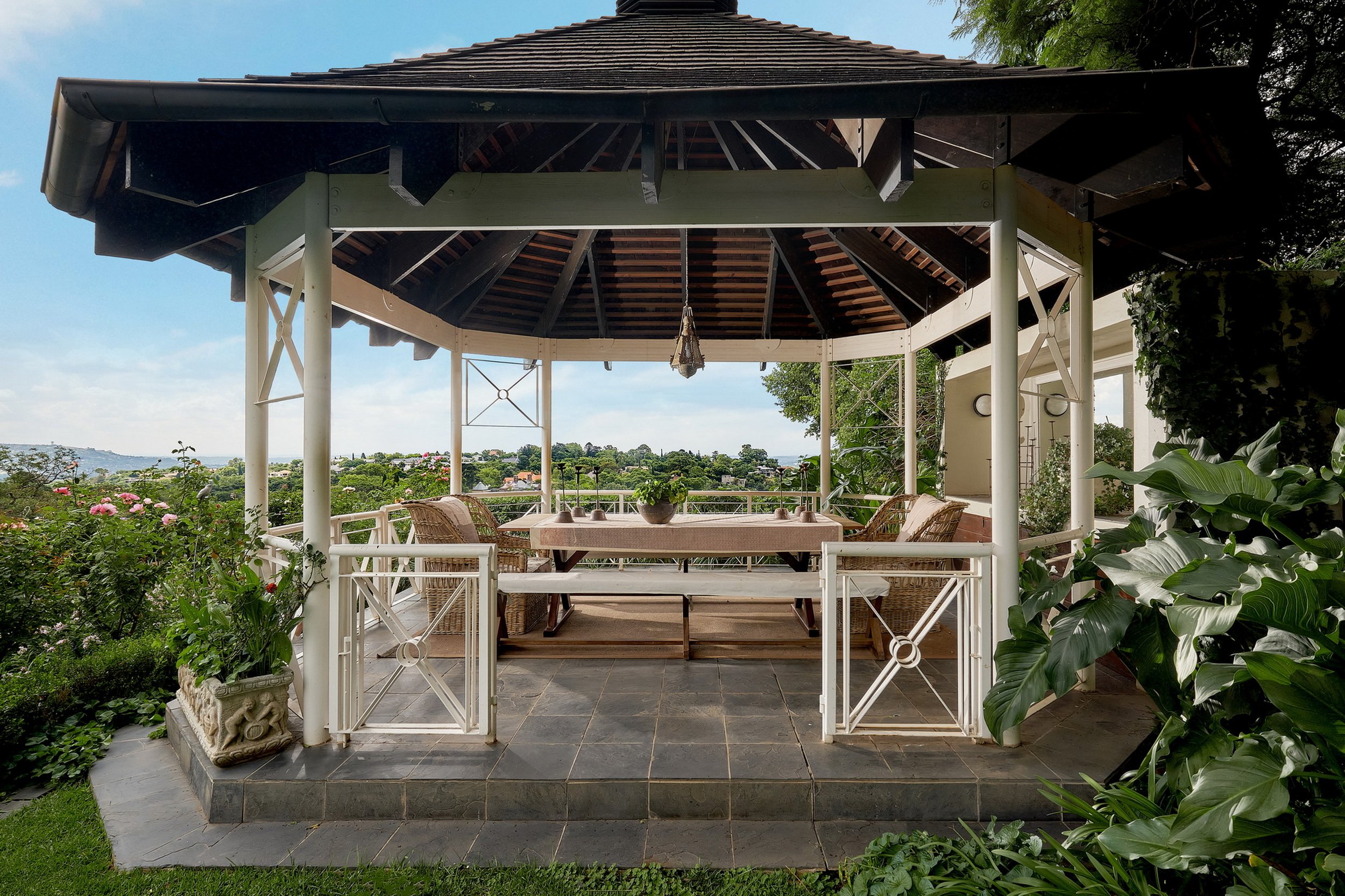 Extras - 7 Rockyridge Rd, Parktown - Elsabe - LG HO H4.jpg