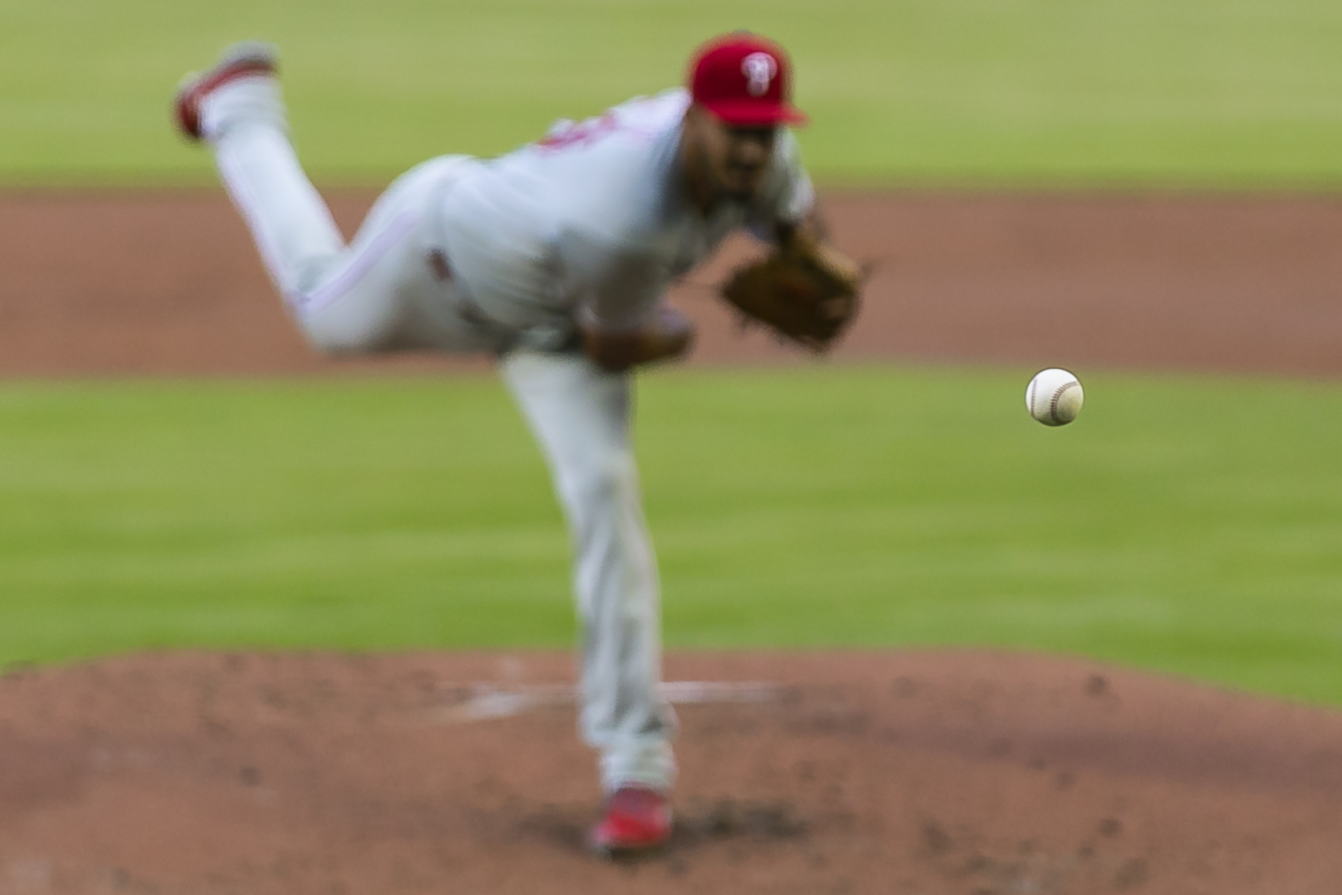  Philadelphia Phillies starting pitcher Zach Eflin (56) pitches against the Miami Marlins in the first inning of a baseball game at Marlins Park in Miami on Saturday, April 13, 2019. 
