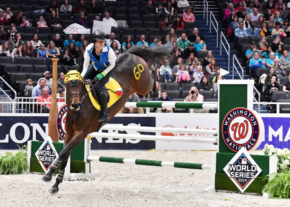 Sydney Shulman Goes Like Lightning to Win $36,000 International Jumper Accumulator Costume Class