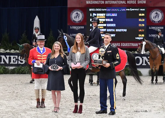 Sydney Shulman and Villamoura receive their awards.