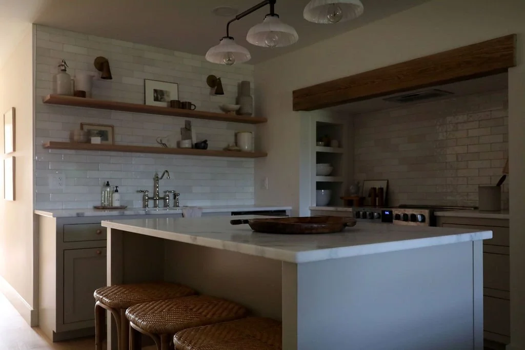 the cutest little barn kitchen I ever did see