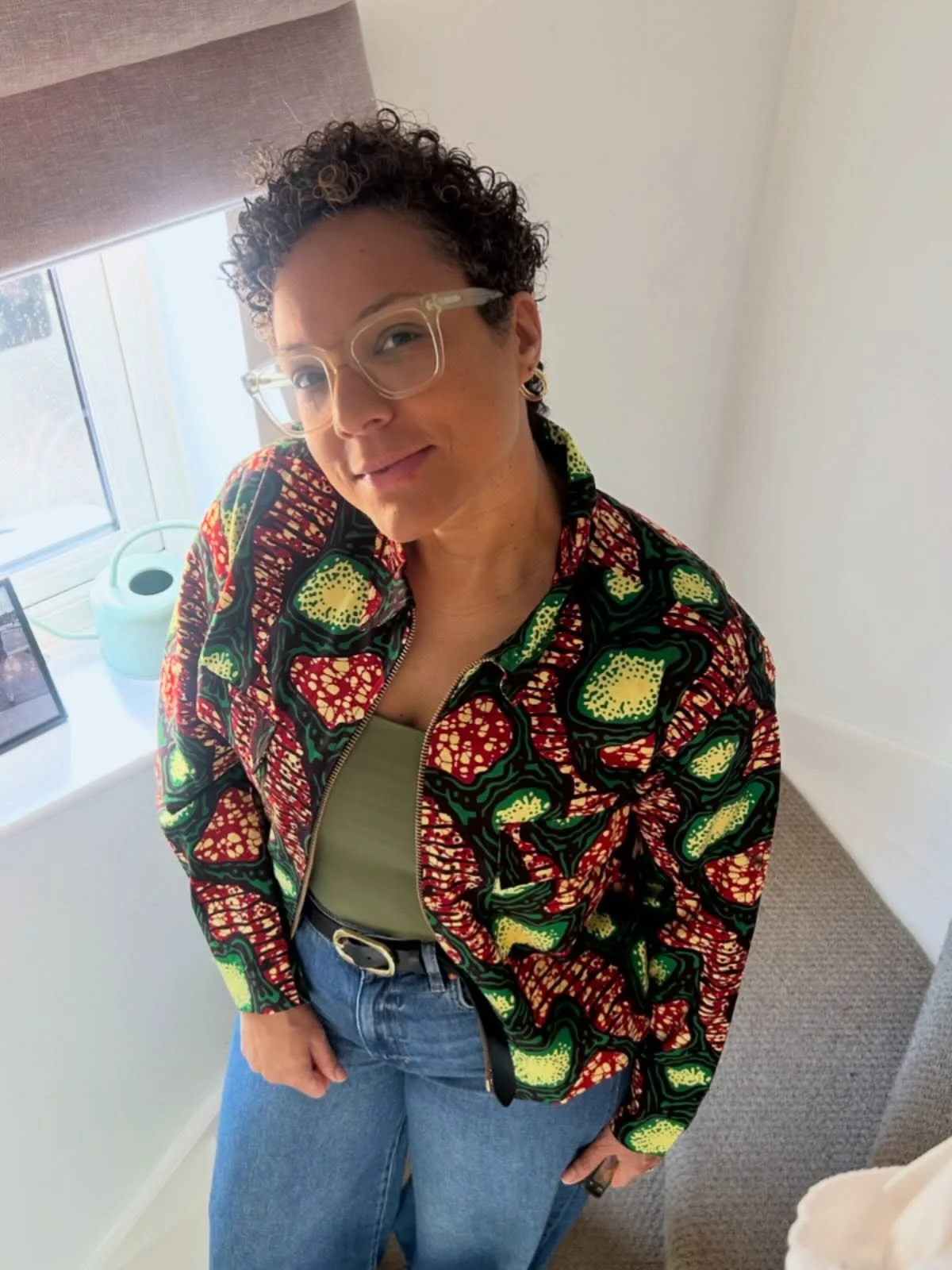 Visiting my sister @zip_tastic in England, wearing her new Henry Rude cropped zipper jacket &hearts;️ (sold out in this print but we&rsquo;ll have a few in a brown print at the archive sale in Malm&ouml; next month 👀 )