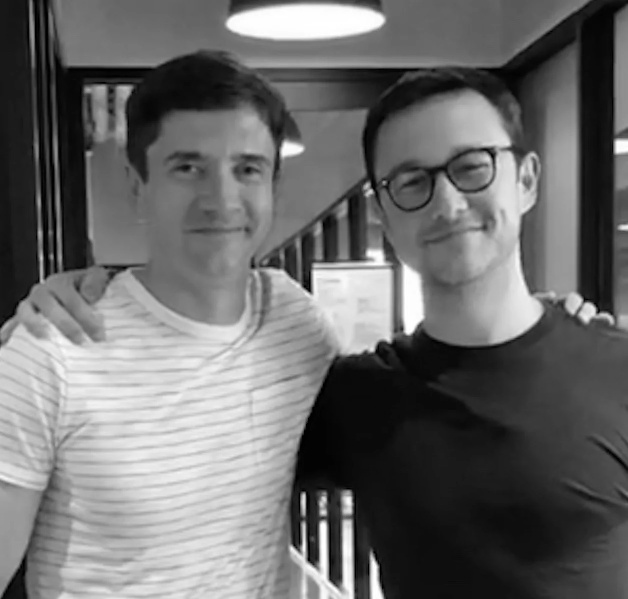  Joseph Gordon-Levitt Writes a Jingle! Joseph Gordon-Levitt Writes a Jingle!