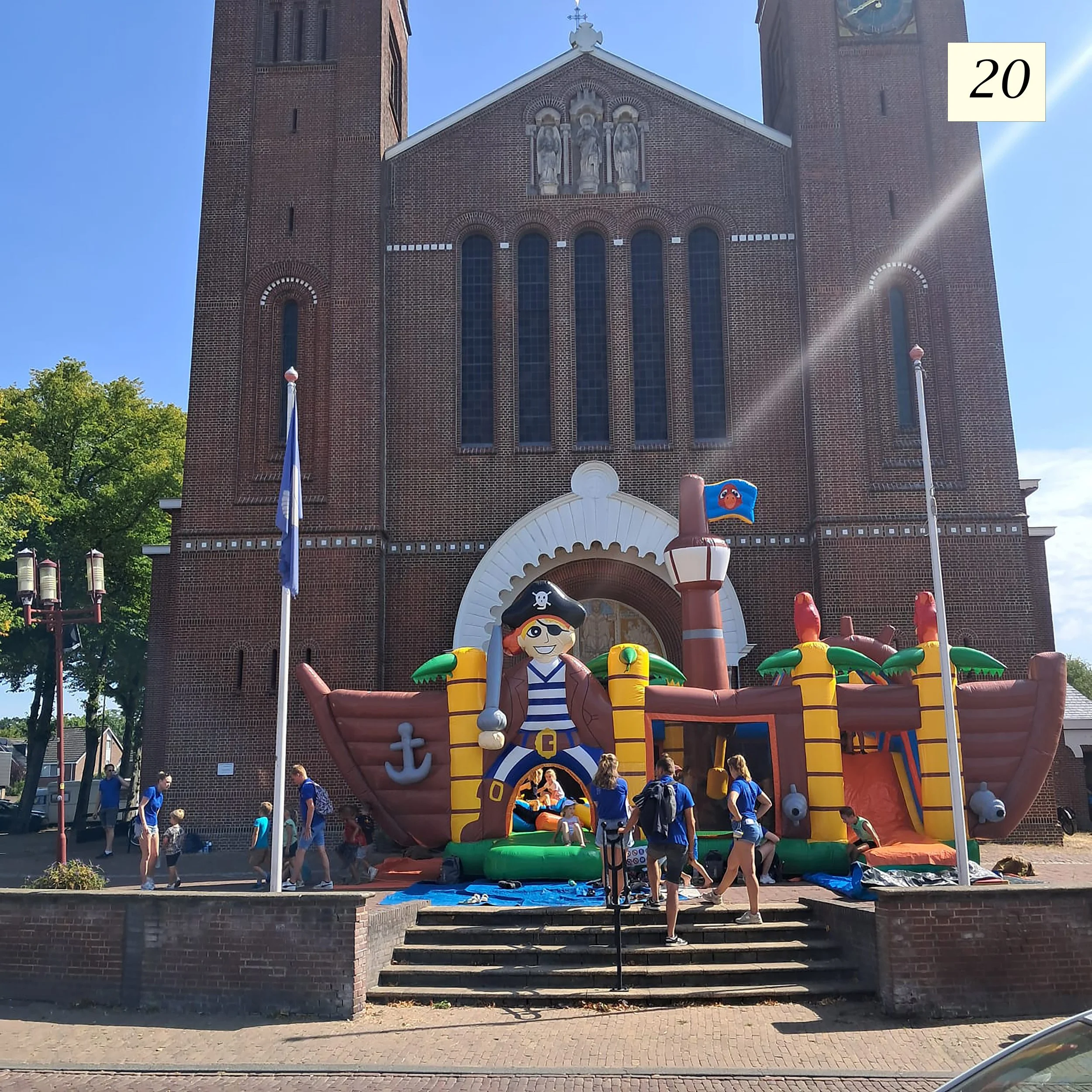foto 20 Quirnuskerk  kopie.jpg