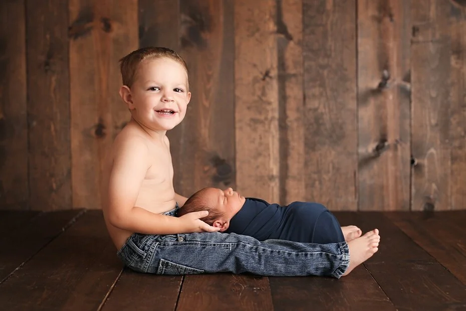 McCoy Schnaithman Newborn-5_web.jpg