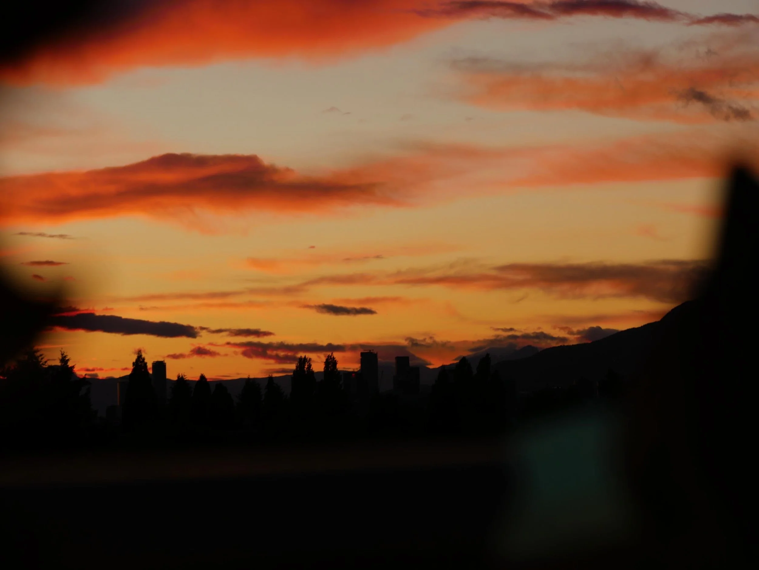 That&rsquo;s the way every day goes #orangesunset 

Lumix G-7. Leica 12-60 mm.