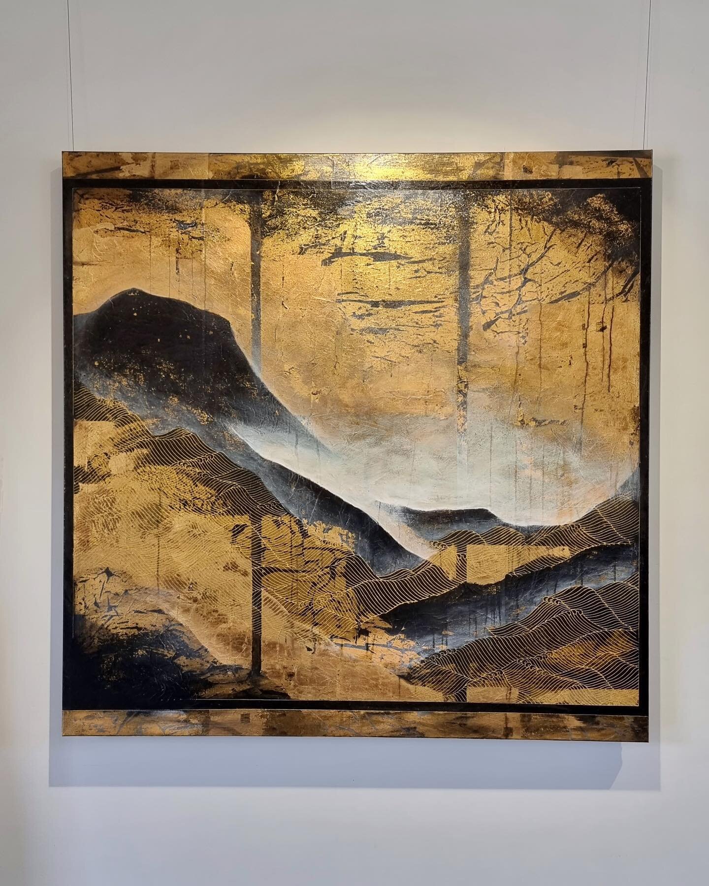 &ldquo;The birds have vanished into the sky, and now the last cloud drains away, We sit together, the mountain and me, until only the mountain remains&quot; - Li Po  701~762 

Mixed Media on Canvas 
152cm x 152cm

Thank you to @gallery7six5 for th