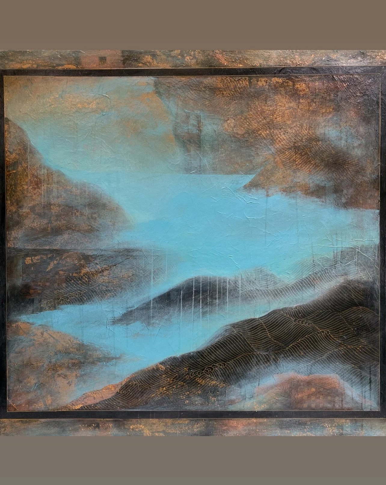 &lsquo;𝘞𝘩𝘦𝘳𝘦 𝘵𝘩𝘦 𝘞𝘢𝘵𝘦𝘳 𝘚𝘭𝘦𝘦𝘱𝘴&rsquo;
acrylic, collage, metallic leaf, foil and screen print on canvas. 
122cm x 122cm

Fluid horizons and ancient earth, drifting between sea and sky, where the turquoise breath of water seeps into t