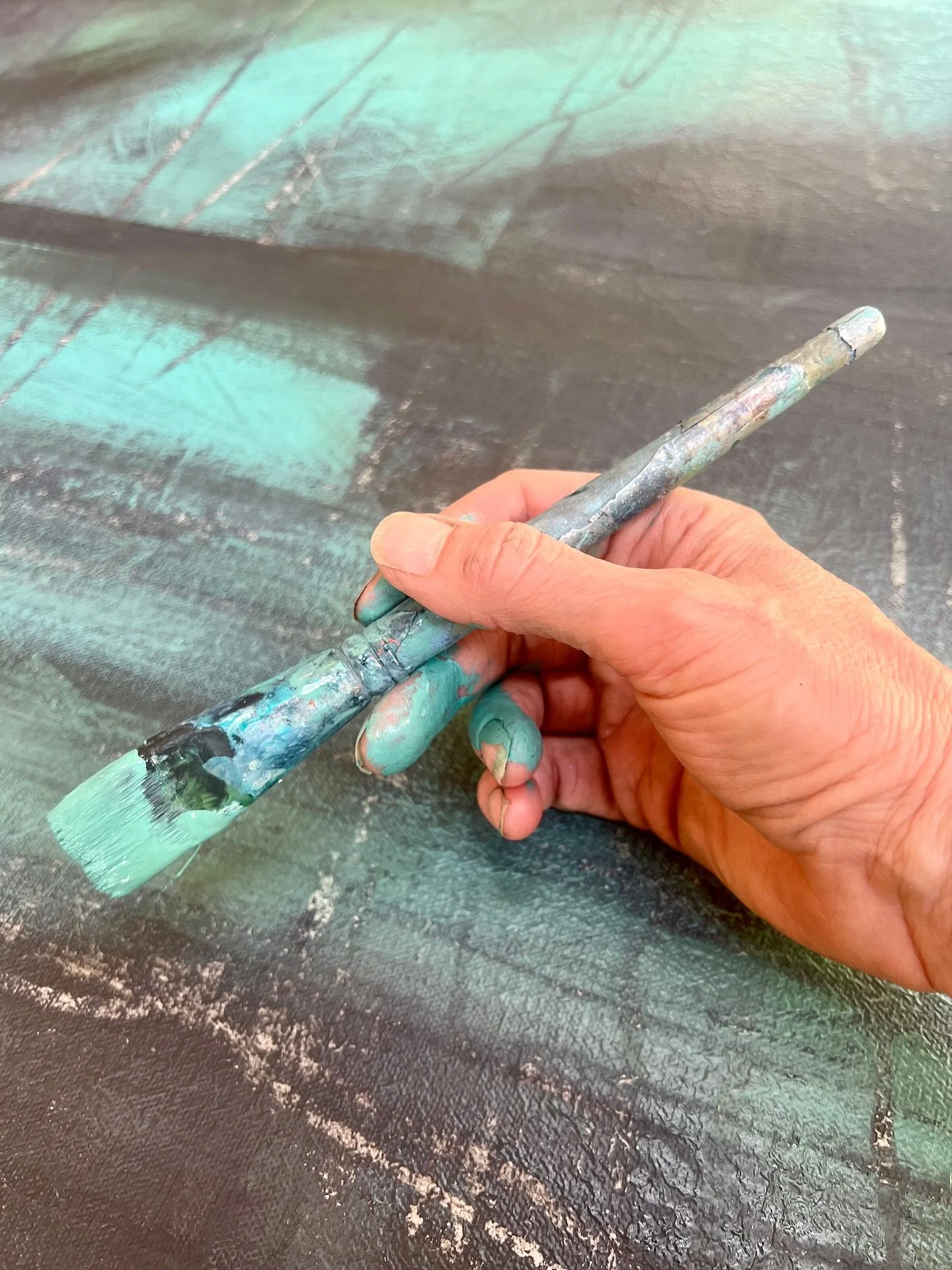 I know, I know&hellip; I should wear gloves when I paint &mdash; but I just can&rsquo;t!
There&rsquo;s something about being completely swept away in the creative process that makes gloves feel like an interruption to that flow.

Back at art school 3