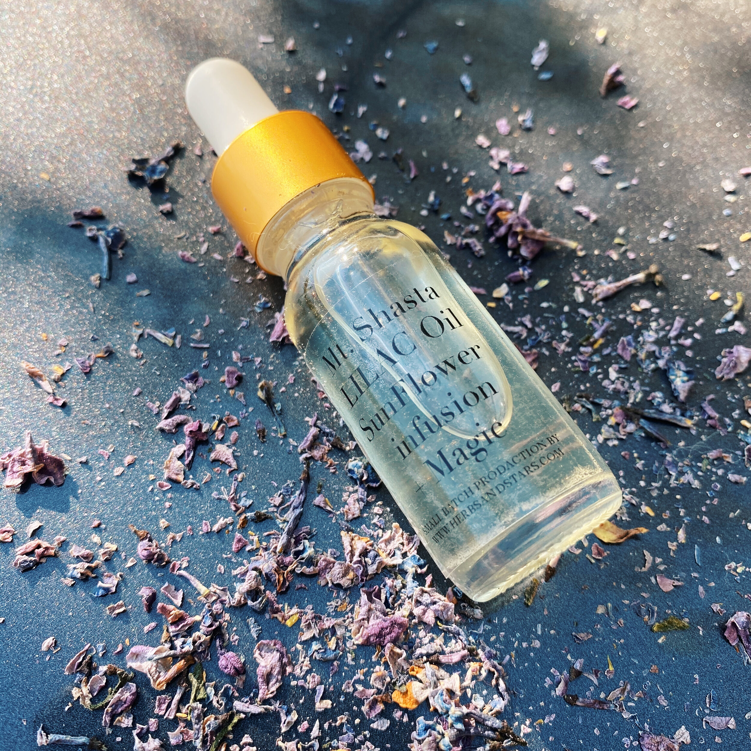 Lilac Oil