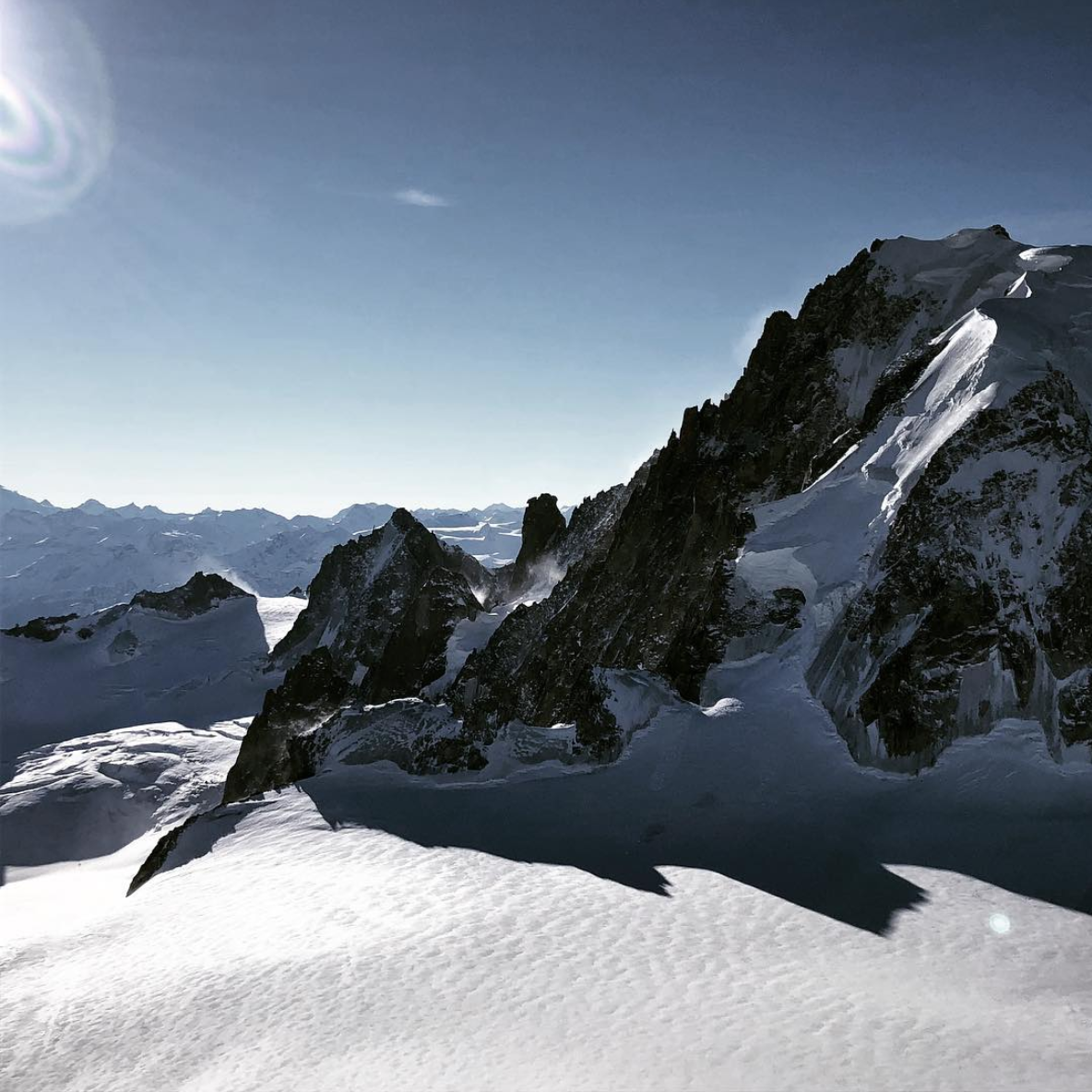 Screen Shot 2019-03-28 at 12.04.18 AM.png