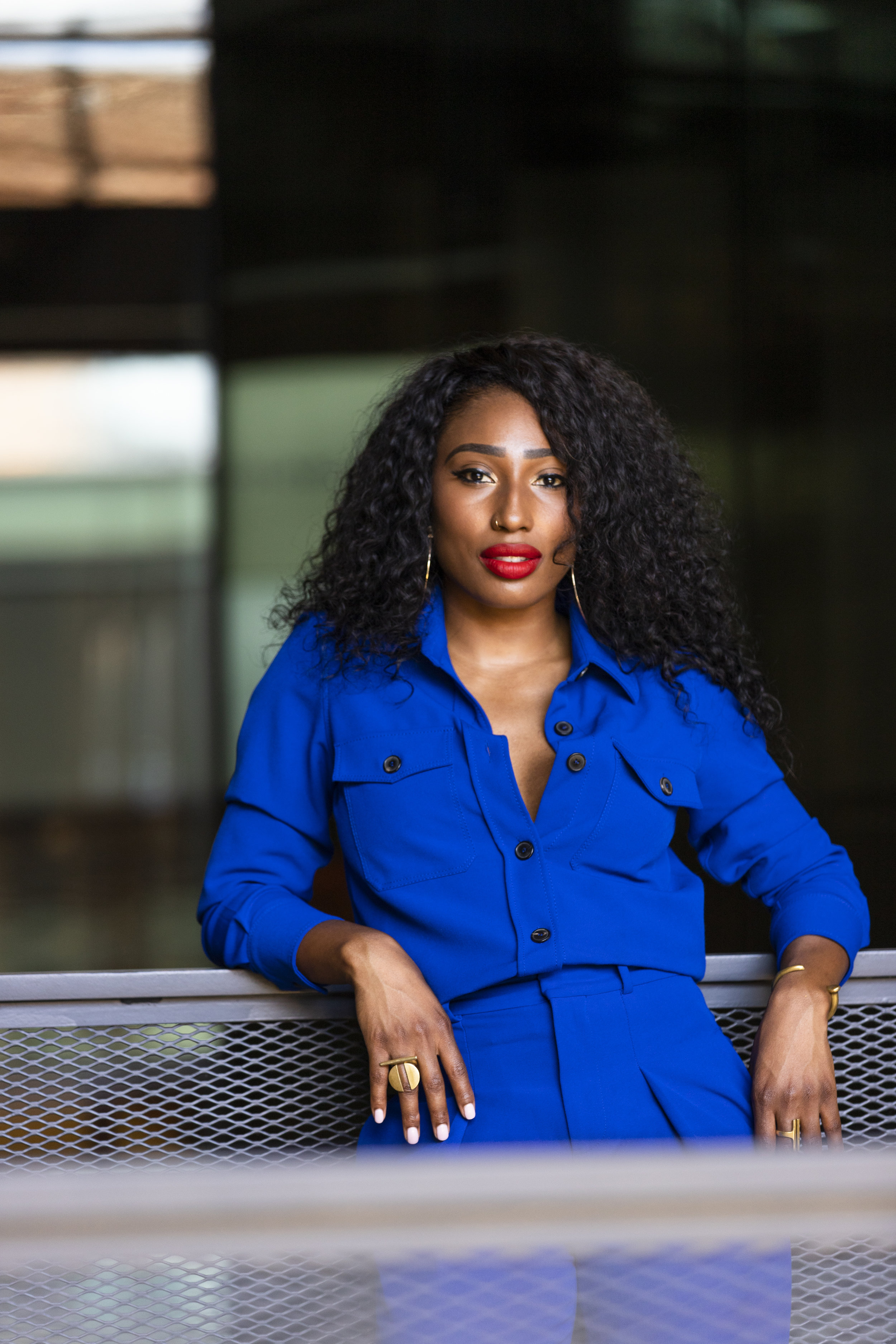 Example caption title