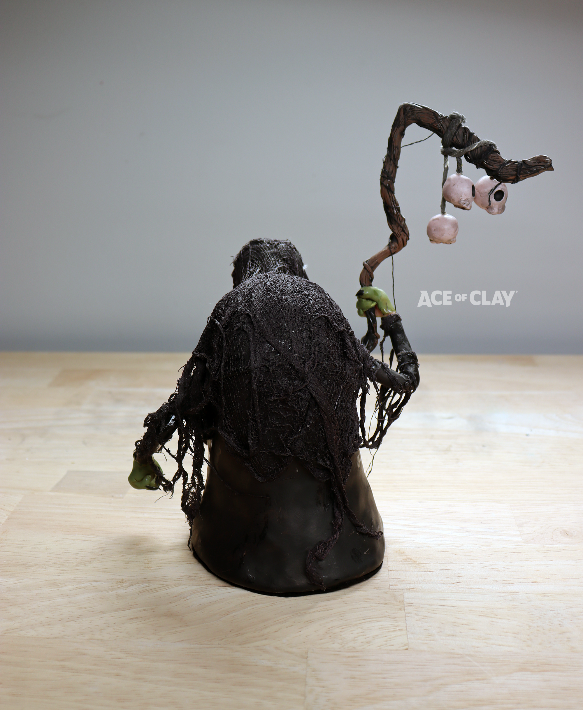 ace of clay swamp witch 4.png