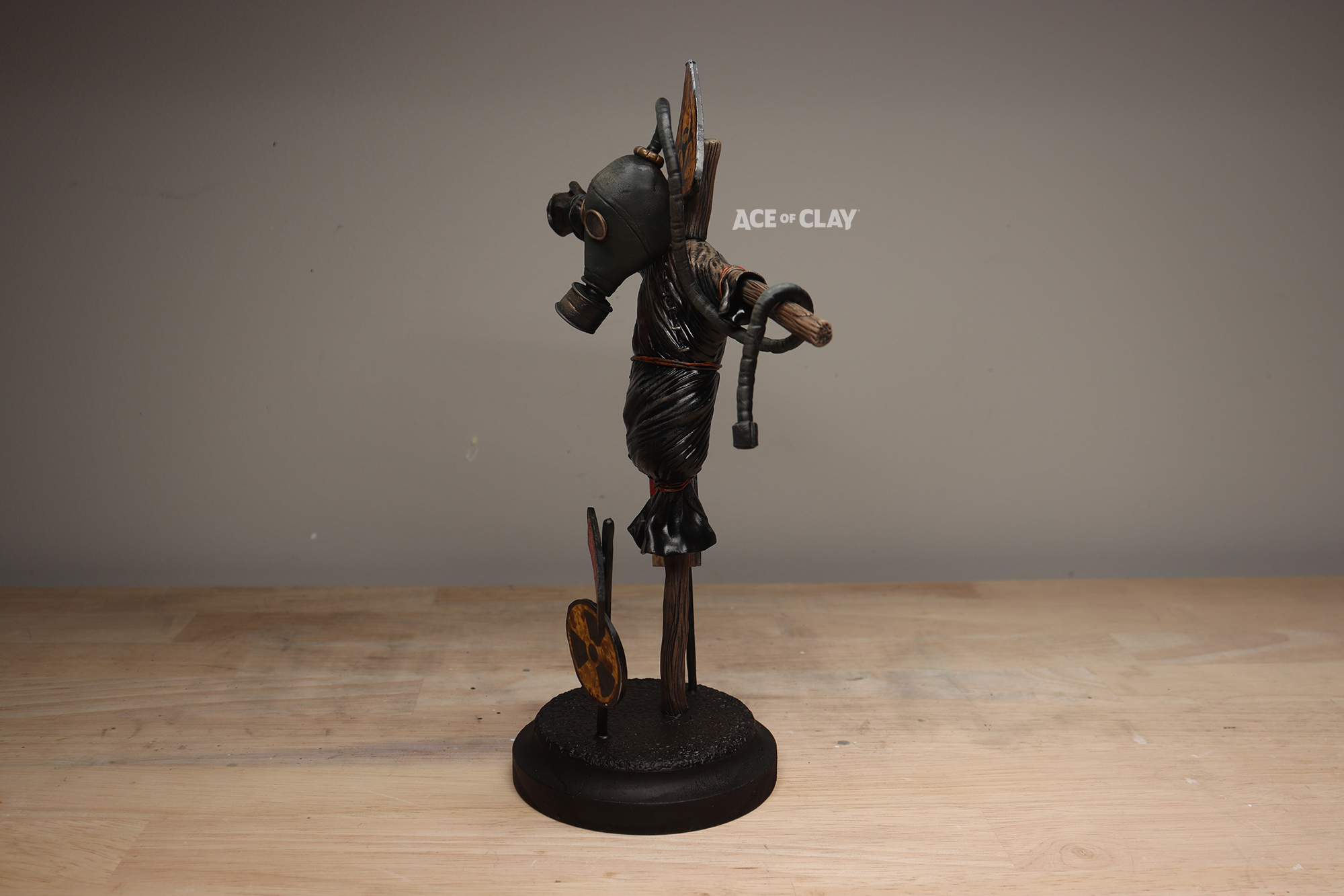 biohazard scarecrow ace of clay 1.png