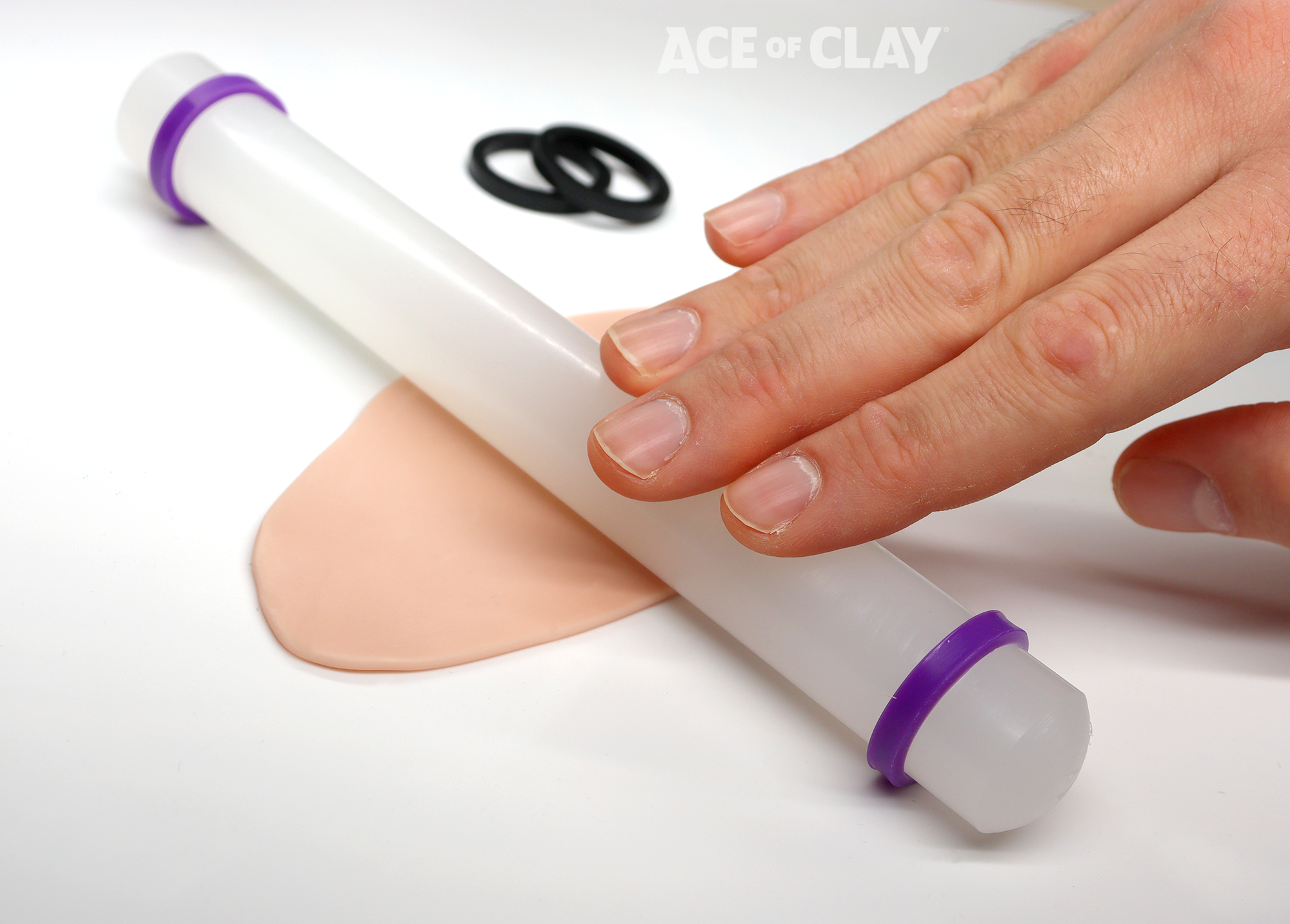 clay roller with thickness rings.png