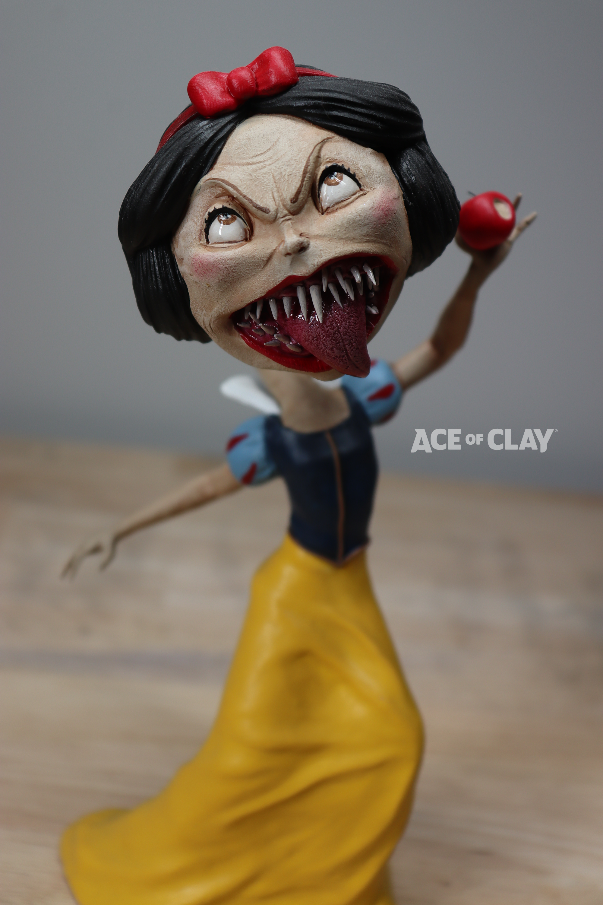 snow white 5.png