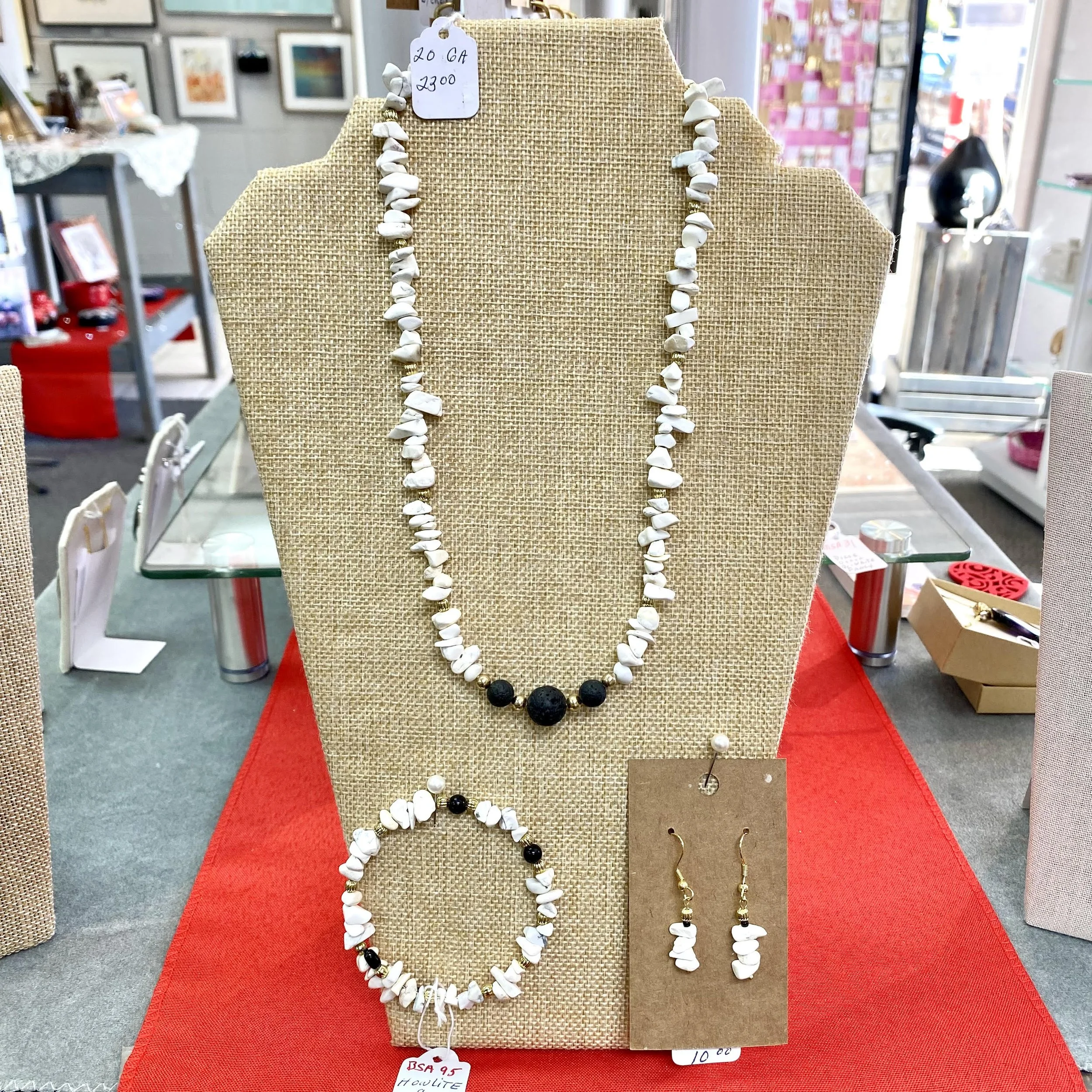 SAjewelry002.jpg