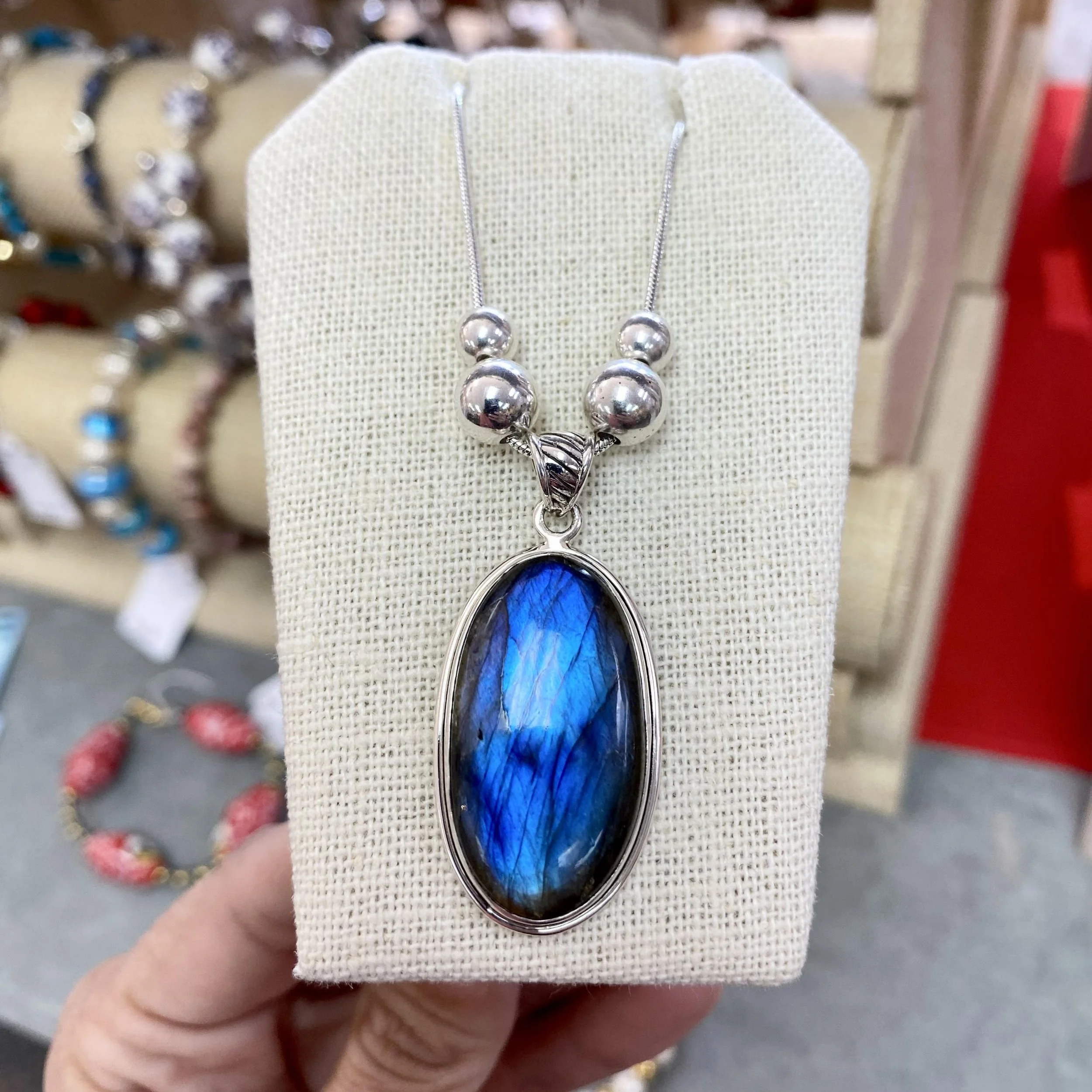SAjewelry005.jpg