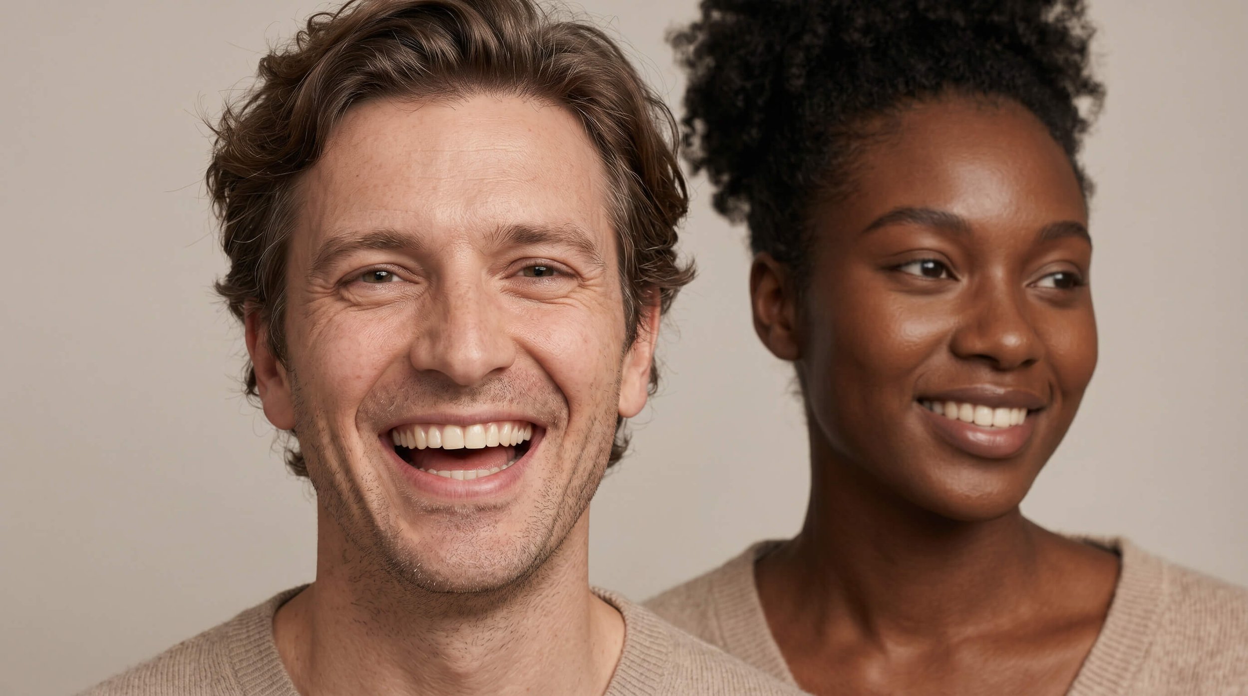 Femme et homme actifs entre 30 et 60 ans, médecine esthétique préventive · Cabinet Dr. Nouara Benbellout, Lille