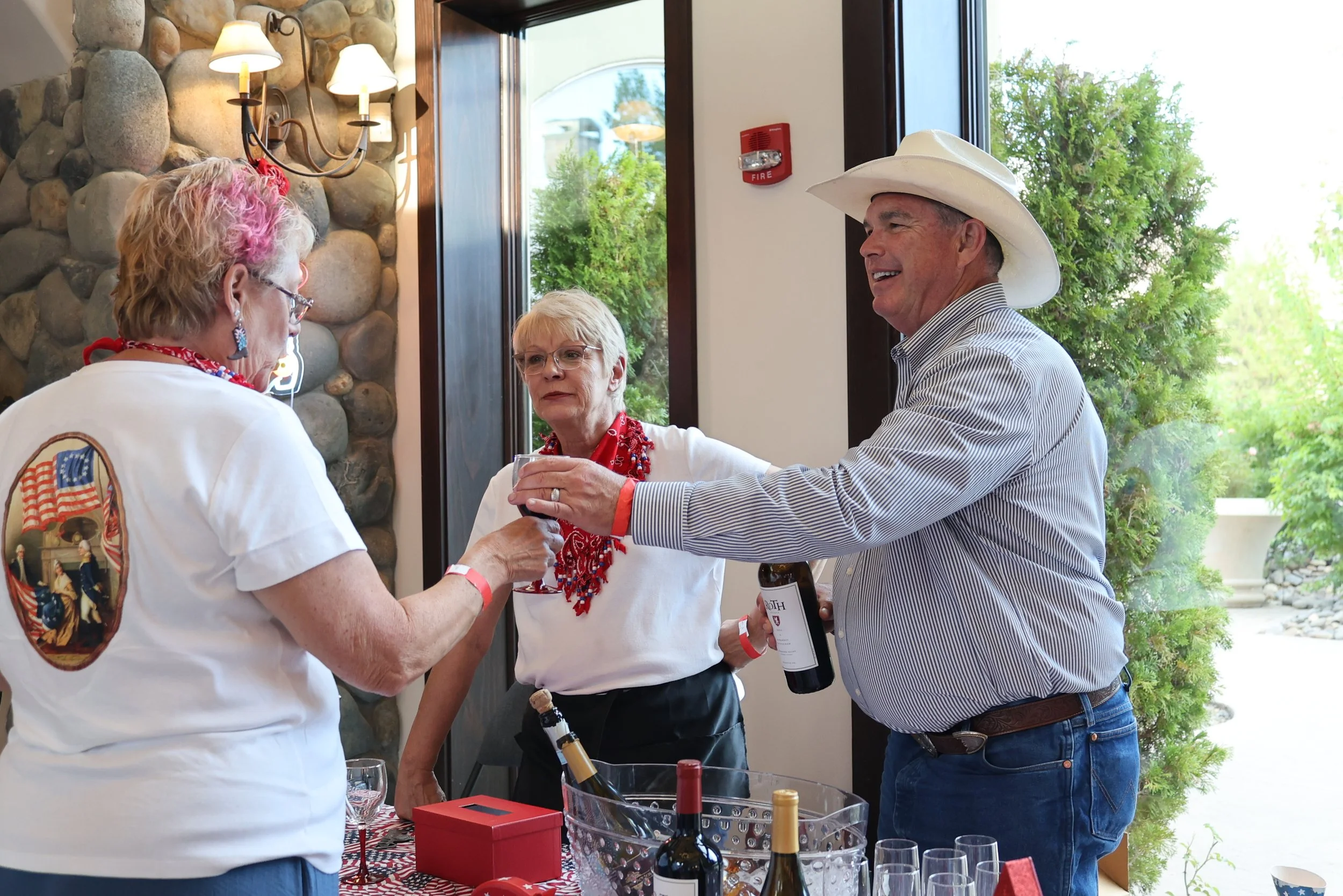 winebar1.JPG