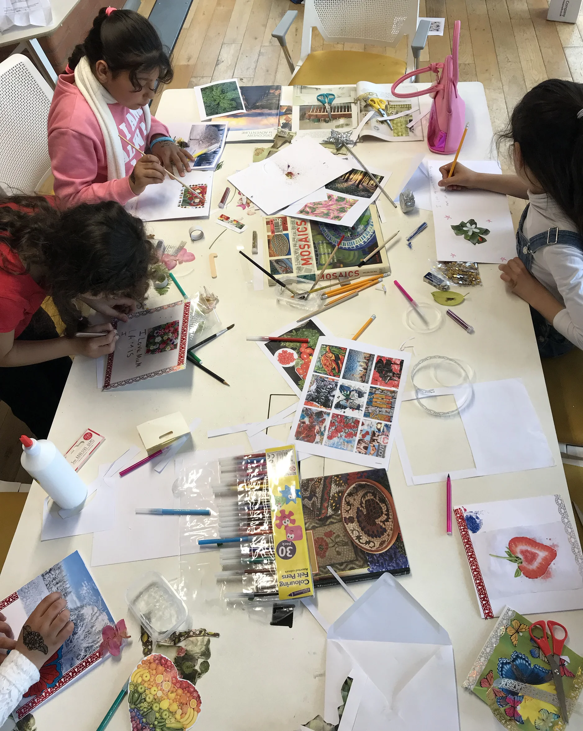 Girls making 2.jpg