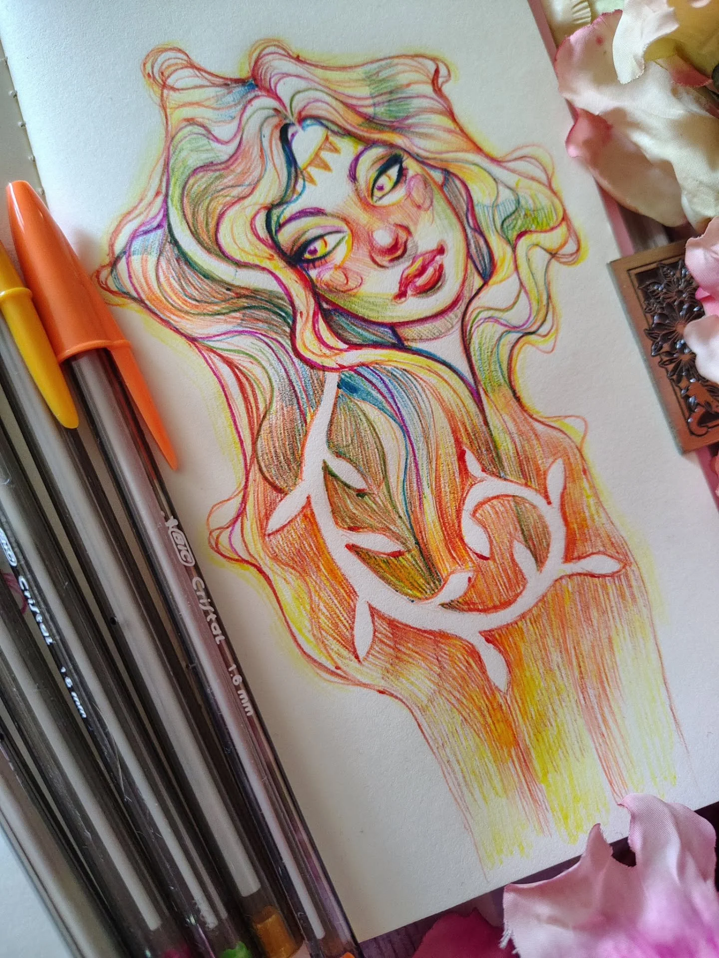 This is an appreciation post.
Many moons ago, when I used to draw in ballpoint pen, @chiluvx2 sent me a lot of colorful ballpoint pens which weren't available in Italy back then.
Shortly after, I went into the burnout bad and quit drawing for 10 year