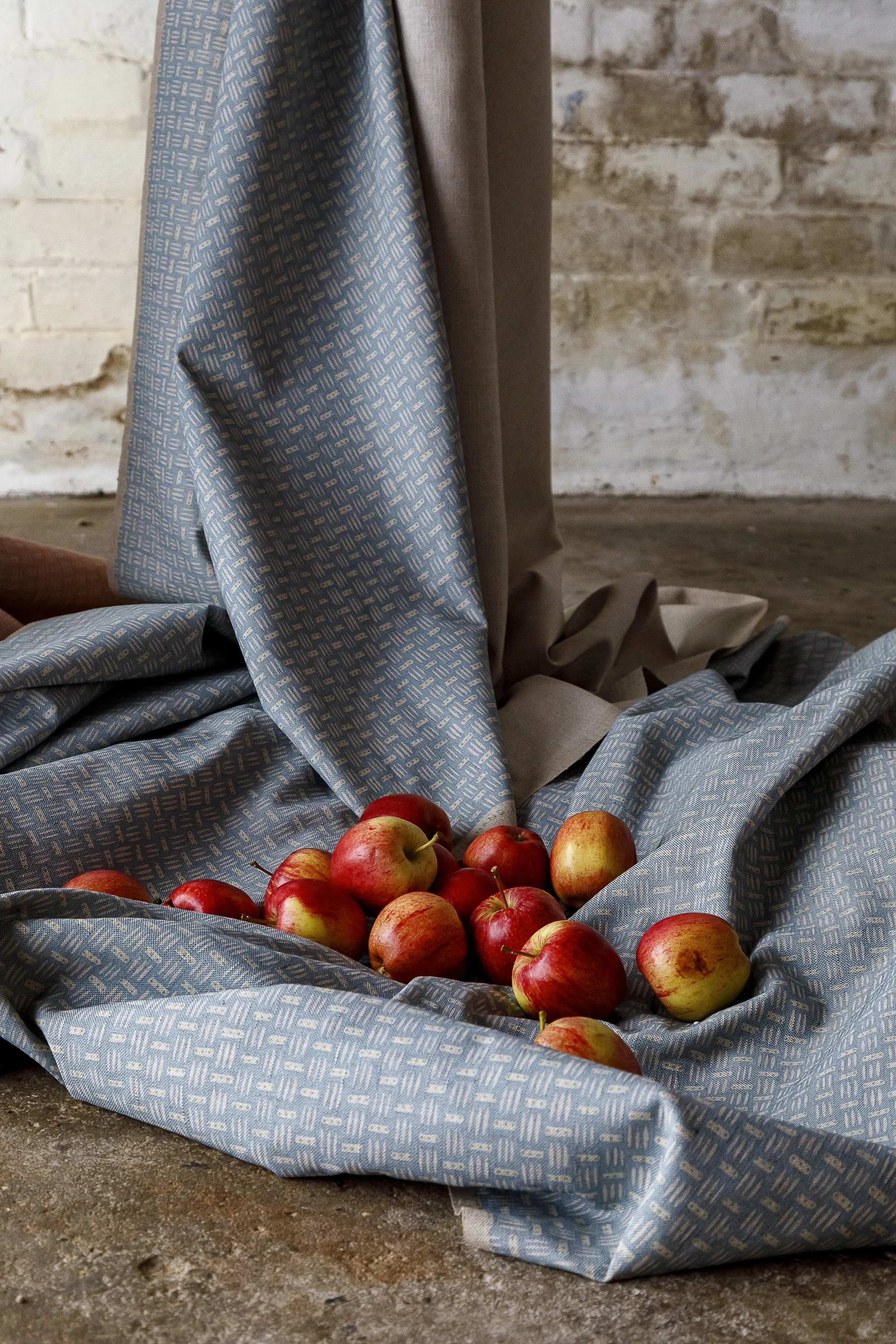 Beki Bright Field Blue Basket with Apples 2.jpg