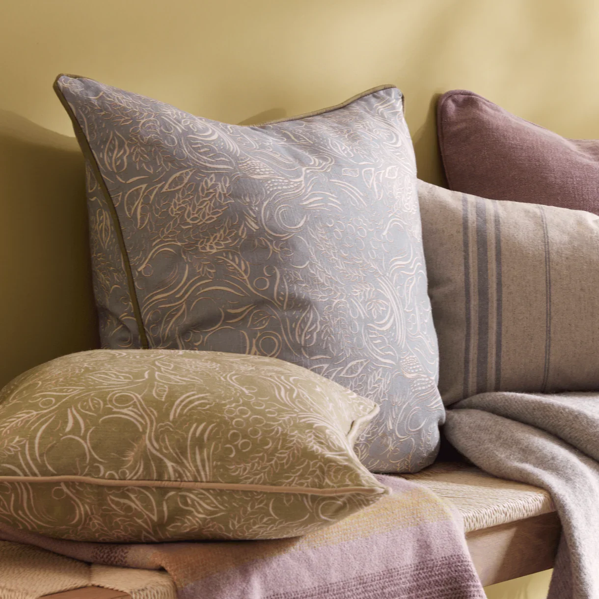 neptune-cushions-florence-cushion-odette-print-35283577012381_1512x.png.webp