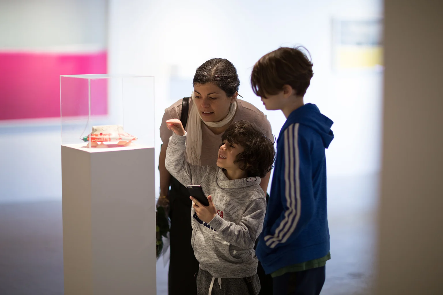 Exhibition View (Viewers Listening), Art Mûr Gallery, Montréal