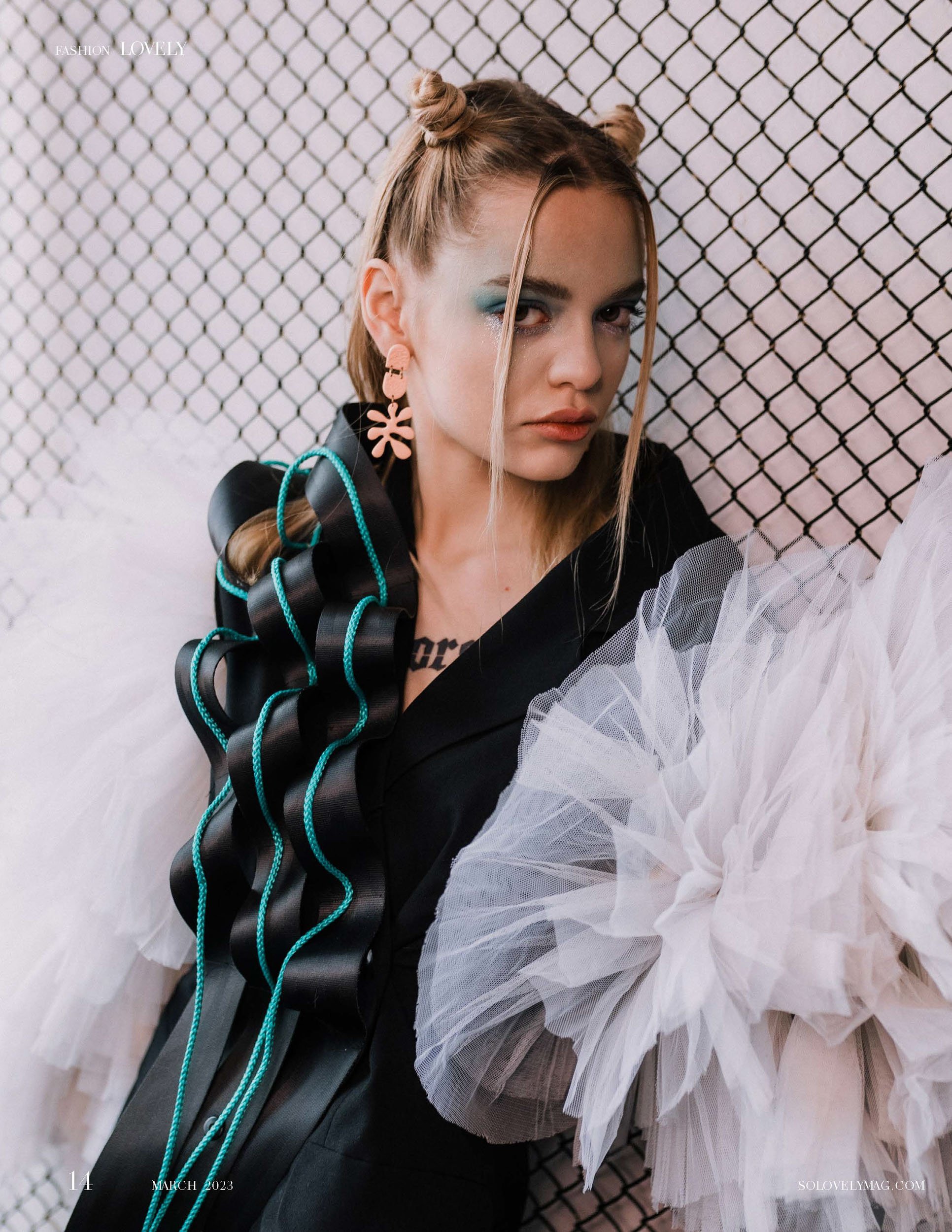LOVELY MAGAZINE FASHION 9 MARCH_P%C3%A1gina_14.jpg