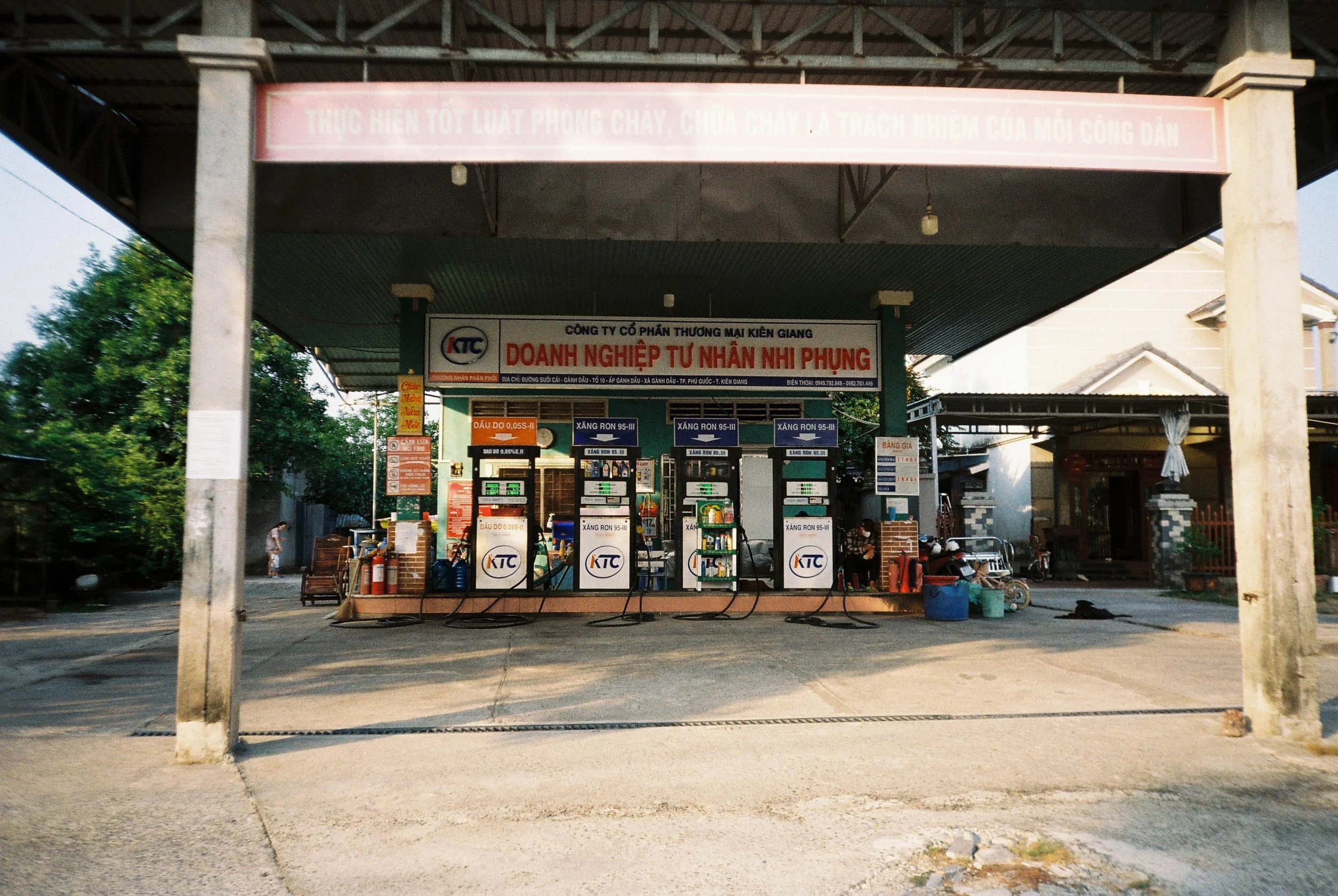 000042.jpg