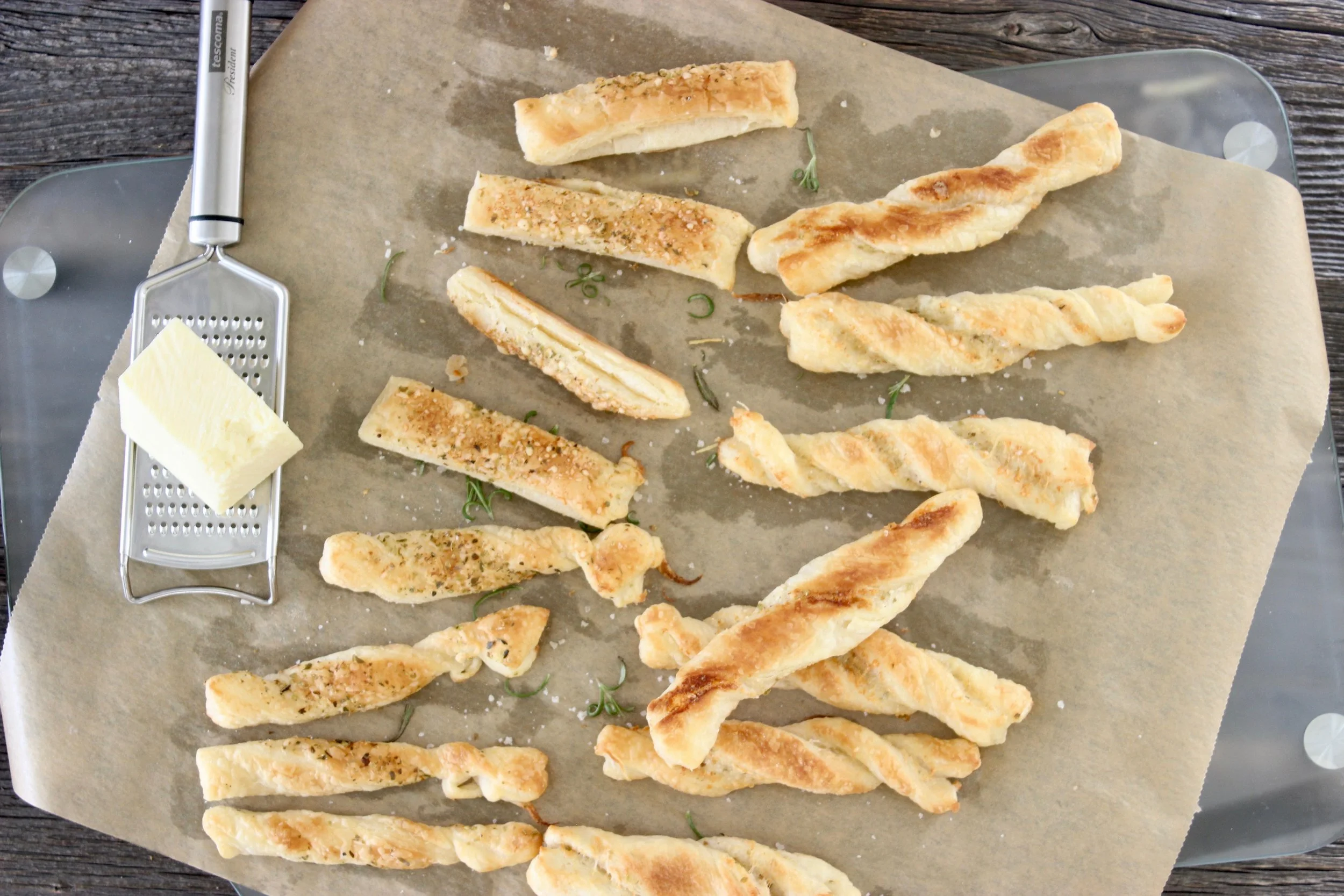 Oregano siera cepumi