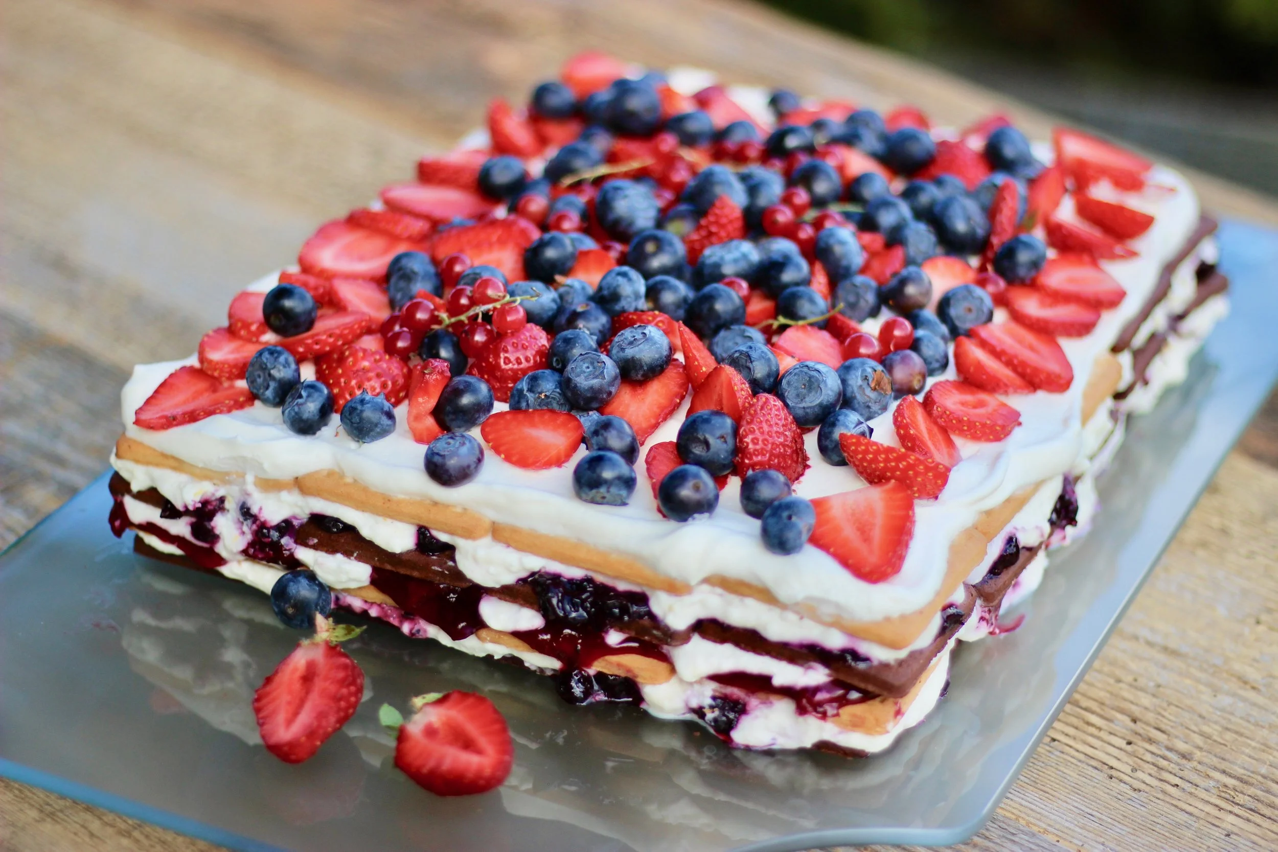 Stacked cookie and condensed milk cake
