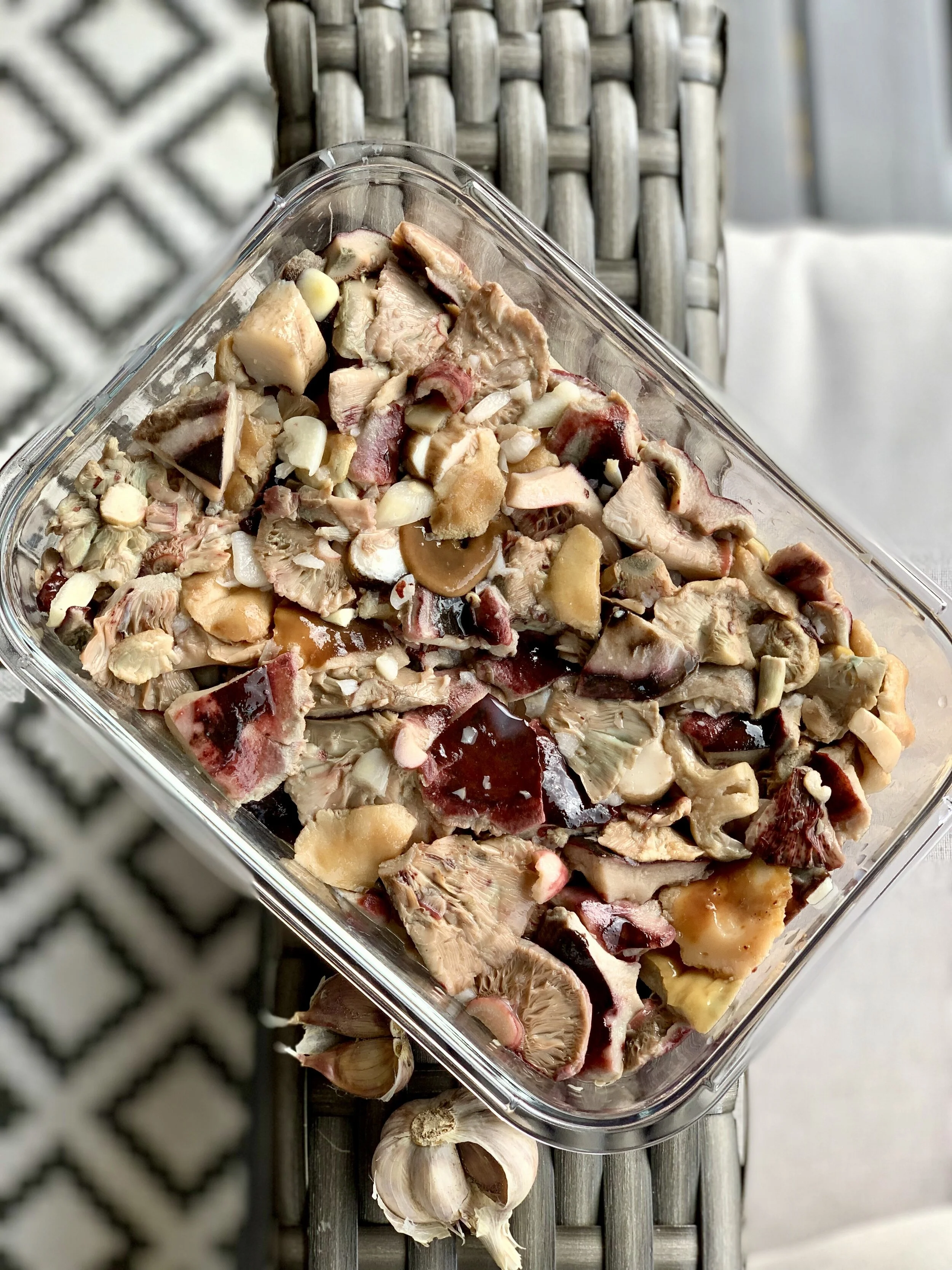 Sālītas un skābētas sēnes