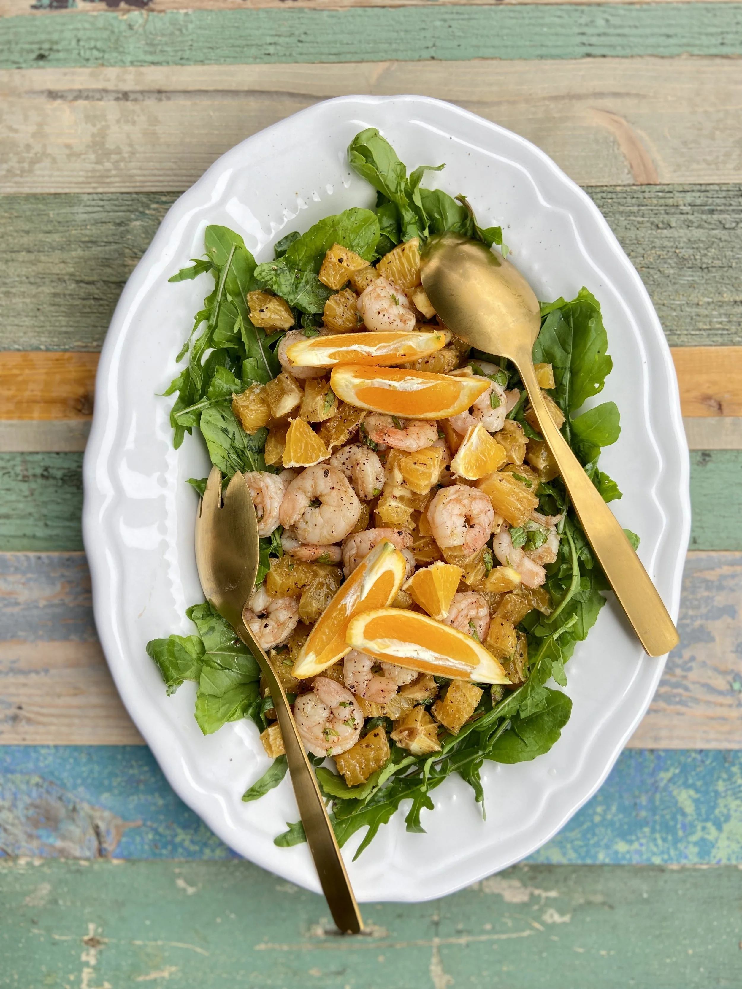 Garneļu un apelsīnu salāti