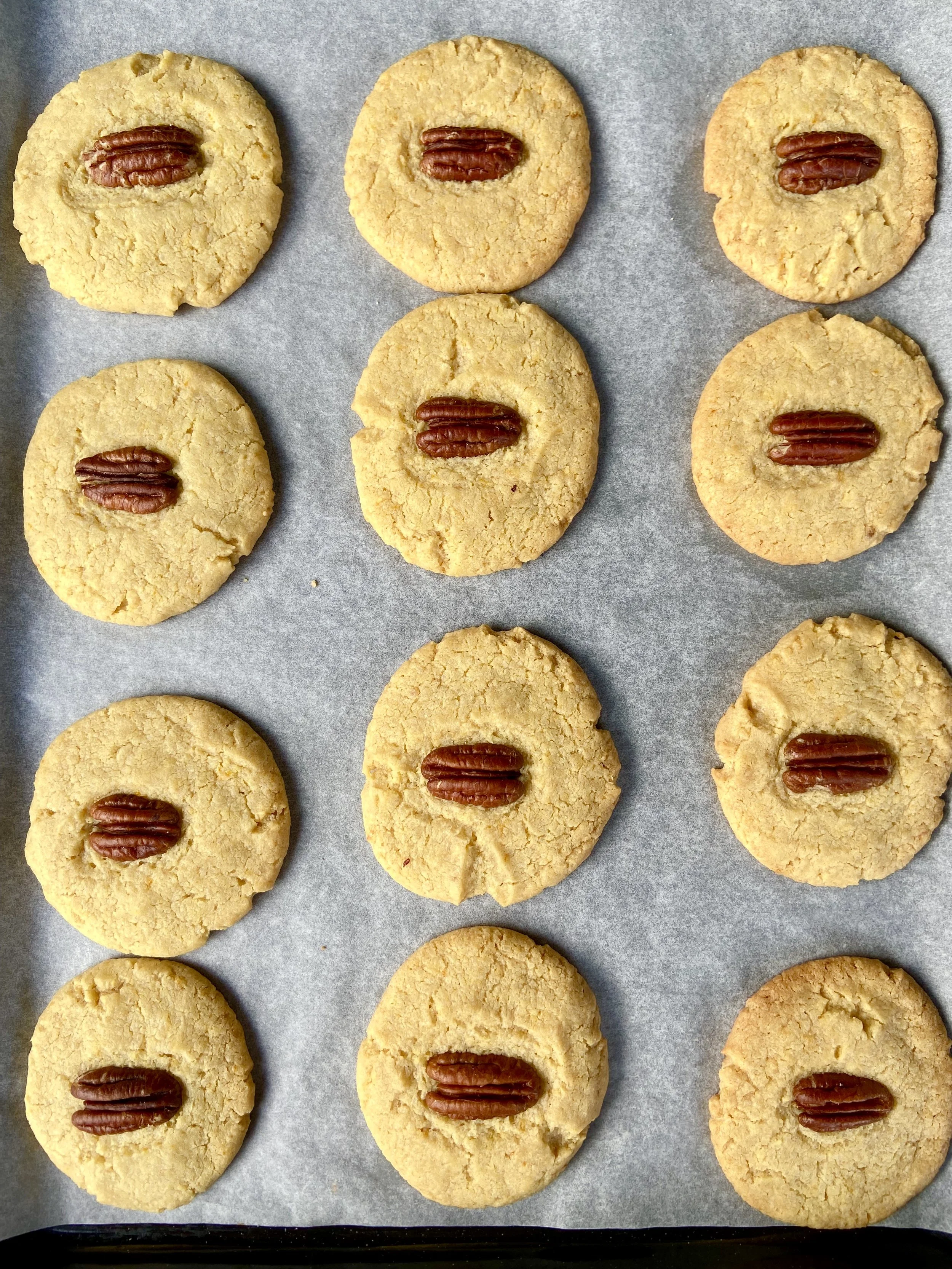 Apelsīnu un valriekstu cepumi