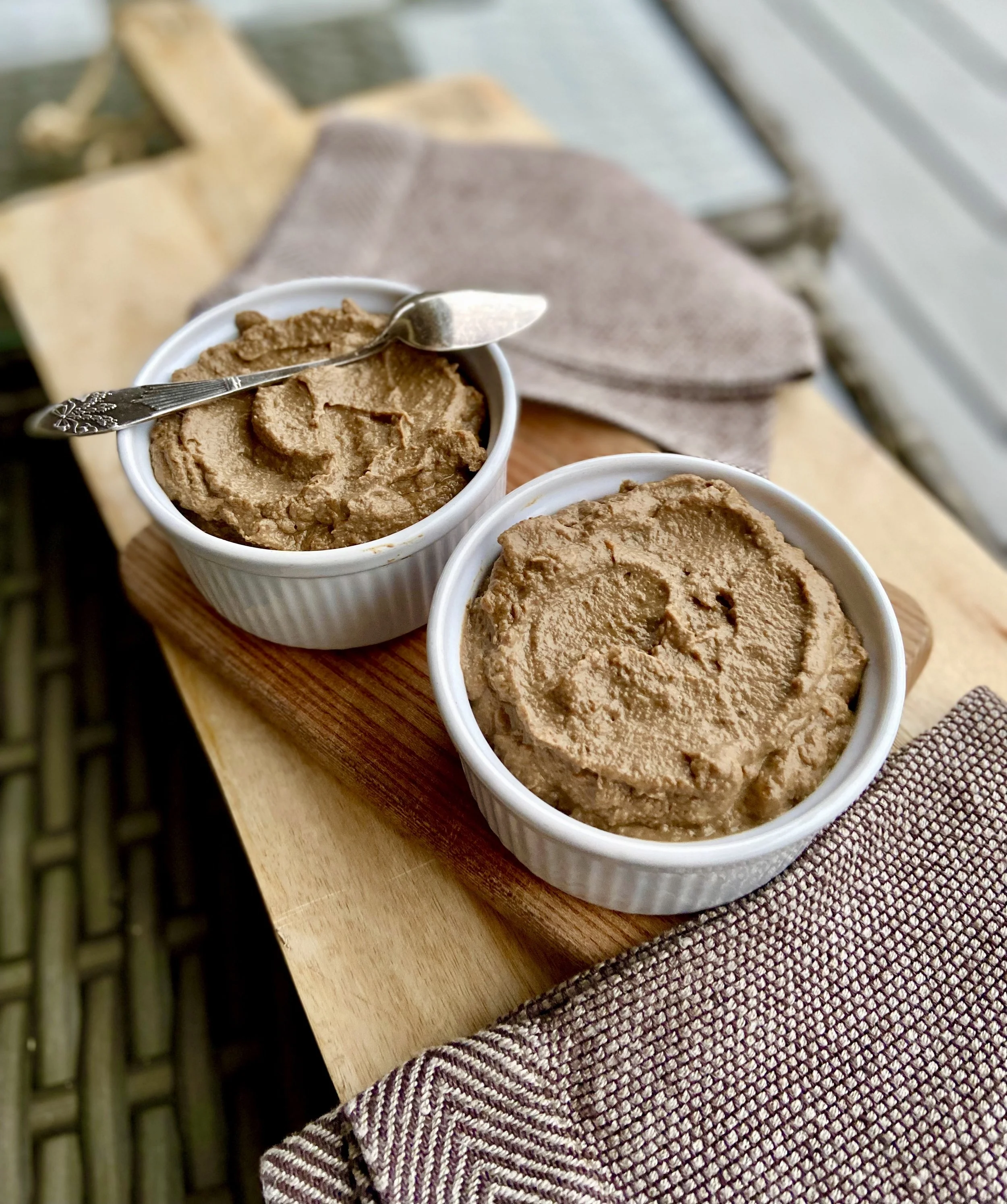 Šerijā sautēta cāļu aknu pastēte