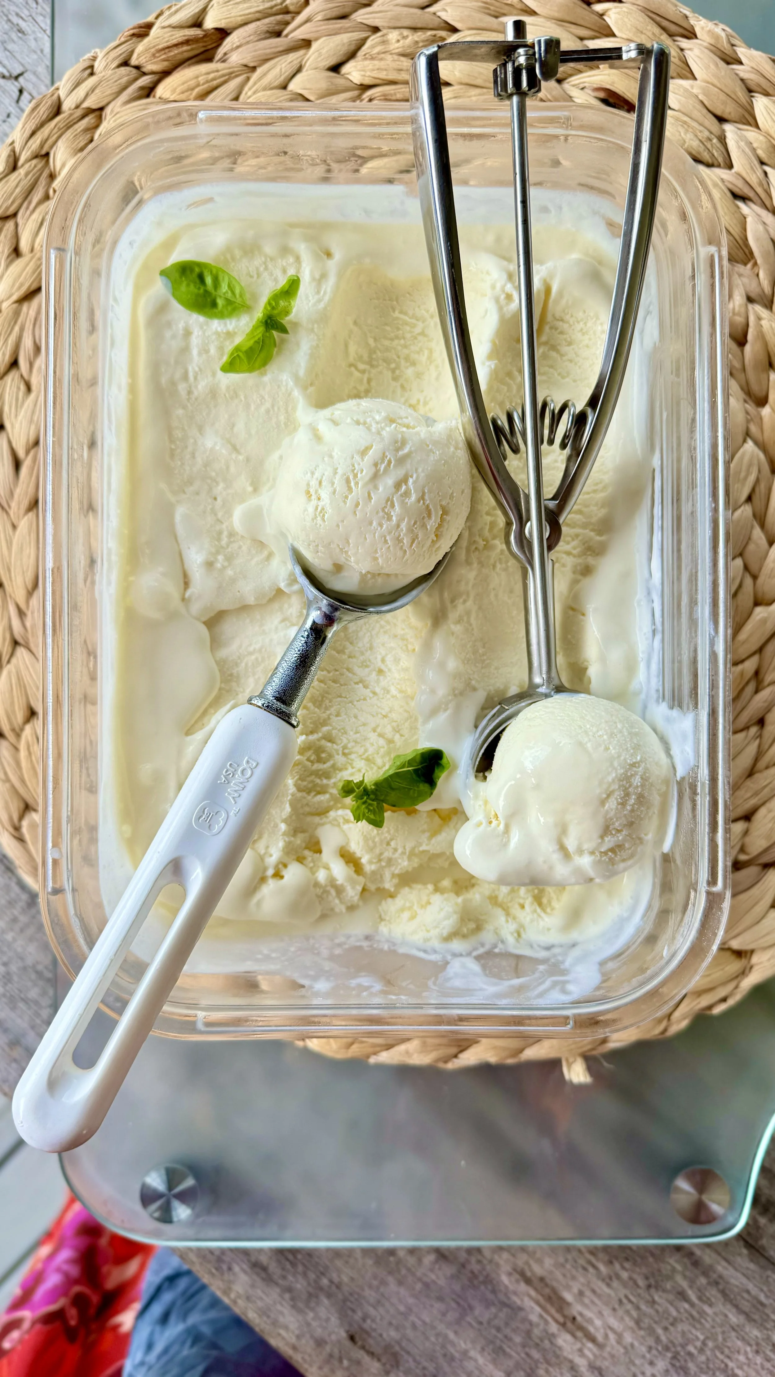 Iebiezinātā piena saldējums