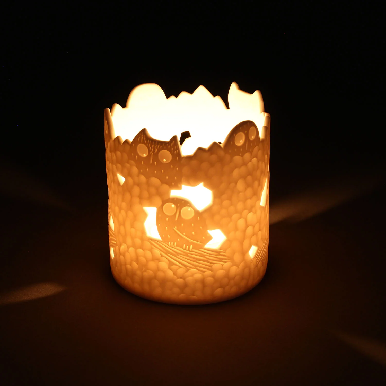Photophore hibou 2 allume carre.jpg