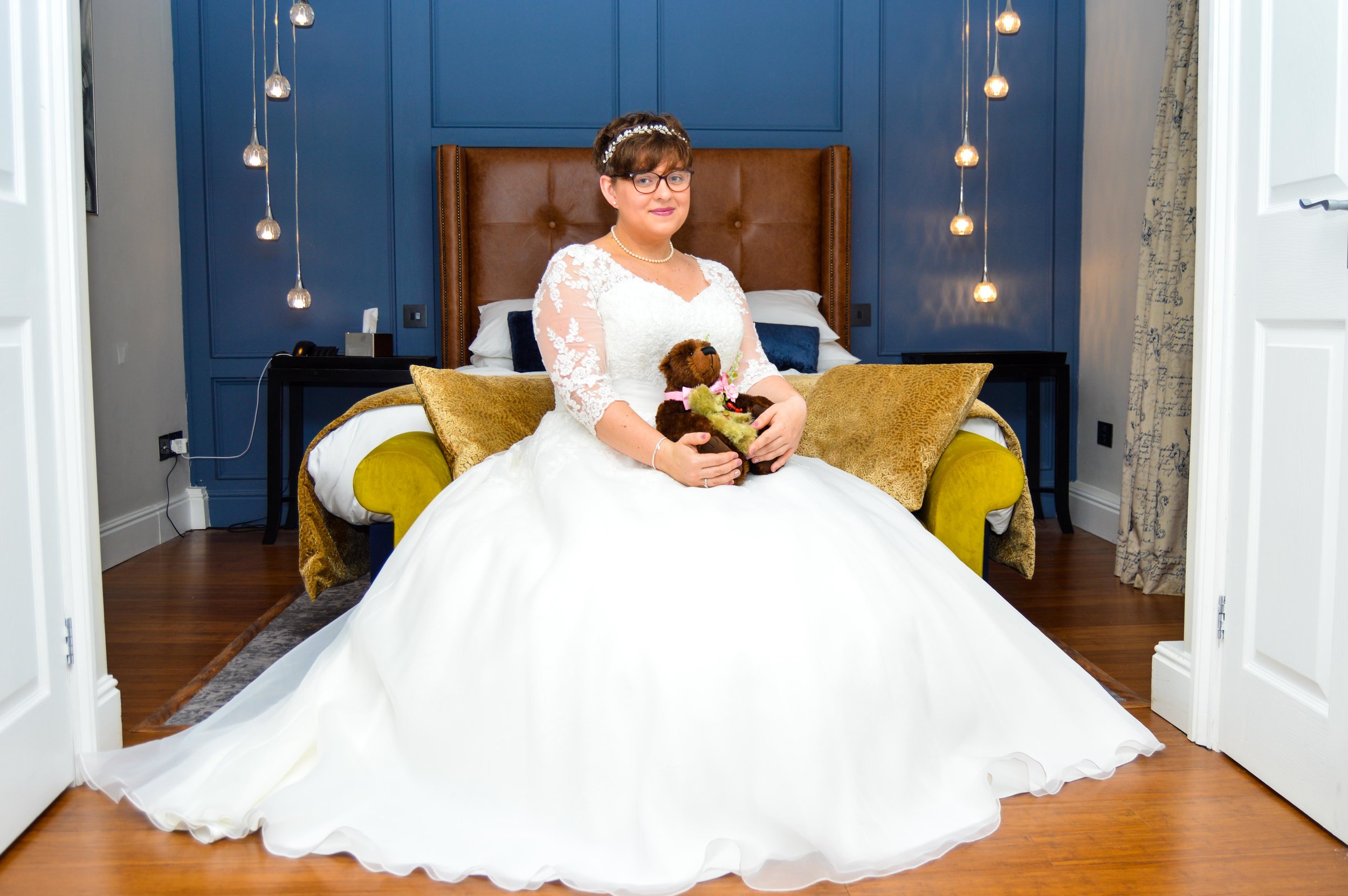 Becca & Joel's wedding (34 of 252).jpg