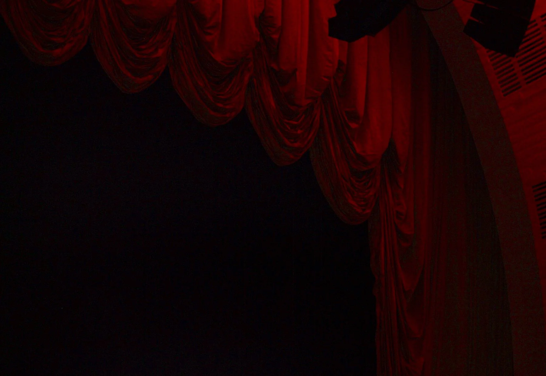 curtain.jpg