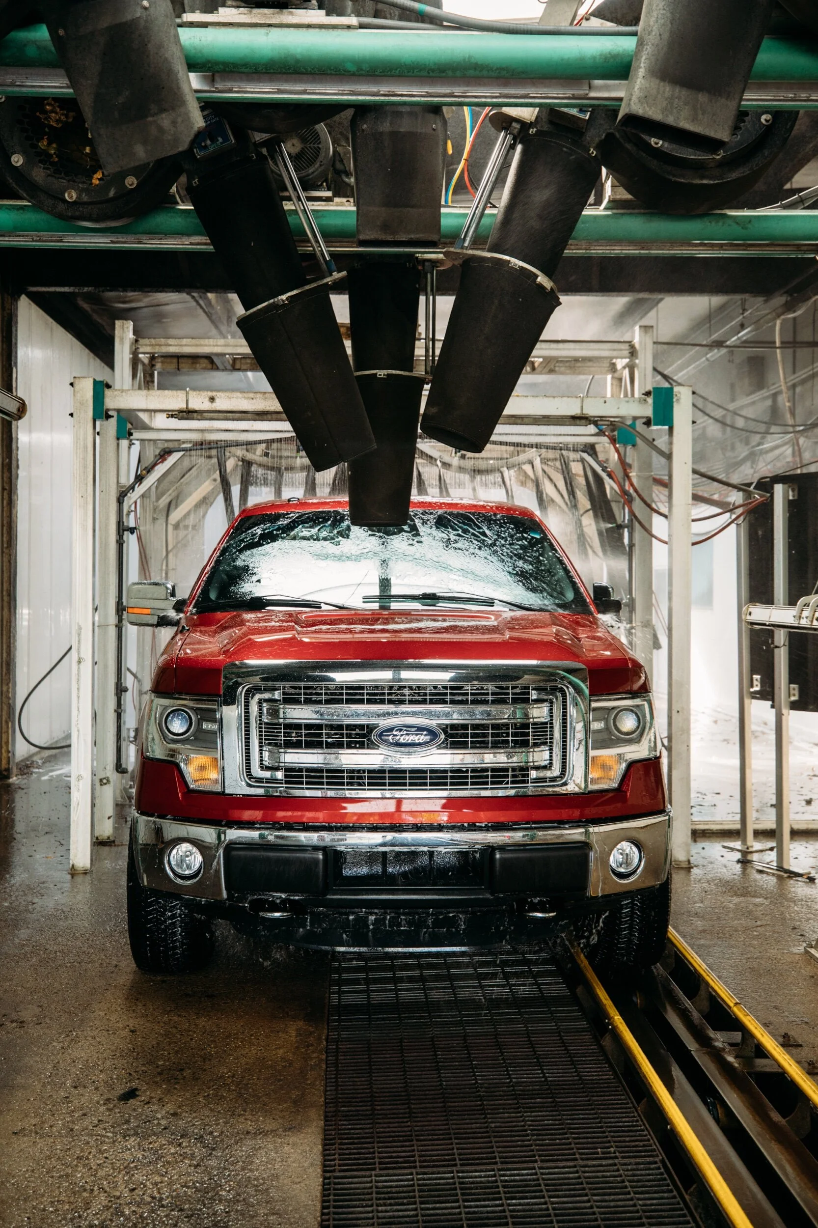 White Bridge Auto Wash