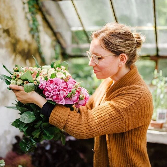 | Yeeaaahh😃🎉👏🏻💐 wir &ouml;ffnen am 27. April wieder - wir sind einfach nur dankbar!! | 📸 @sandramarusic 
#wir&ouml;ffnenwieder 
#fertiglockdown
#gl&uuml;cklich 
#lovewhatwedo 
#gruenraum_winterthur