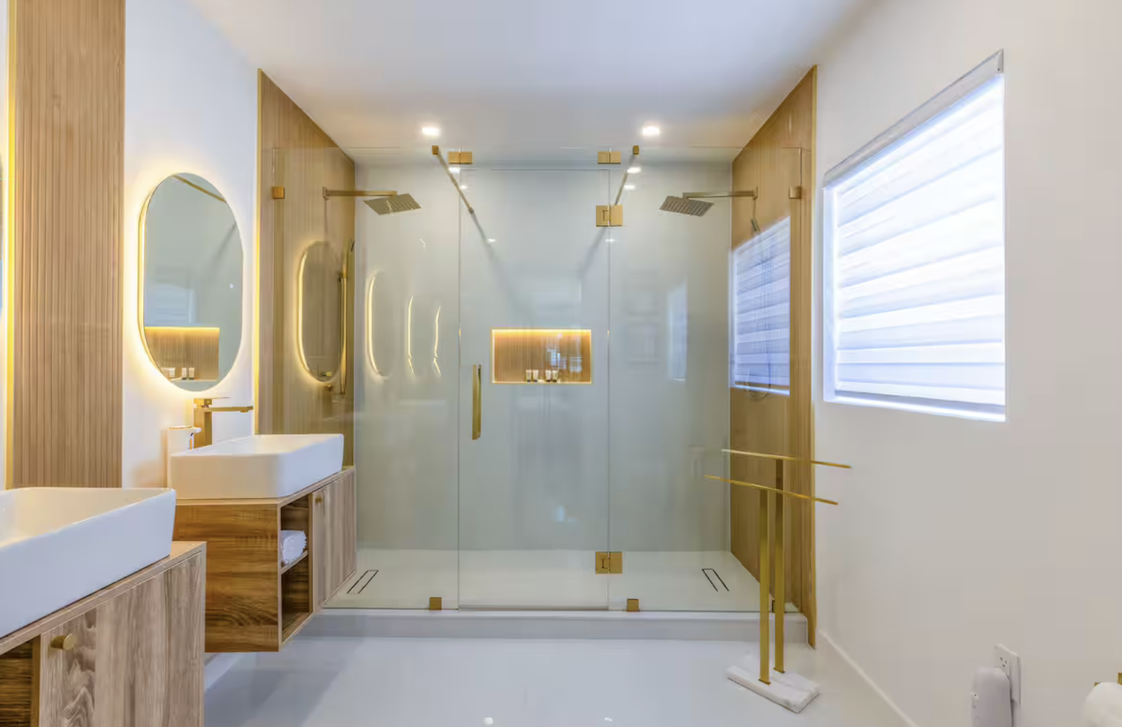 Full Bathroom 1.png