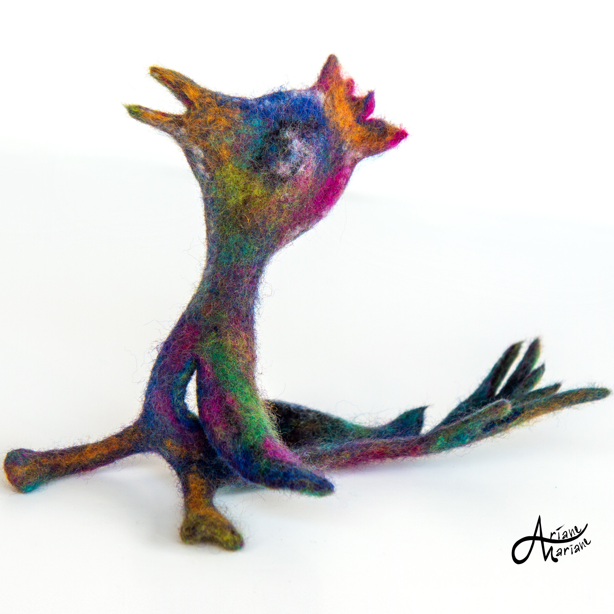 Multicolored-felt-art-bird-sculpture-ariane-mariane-5438.jpg