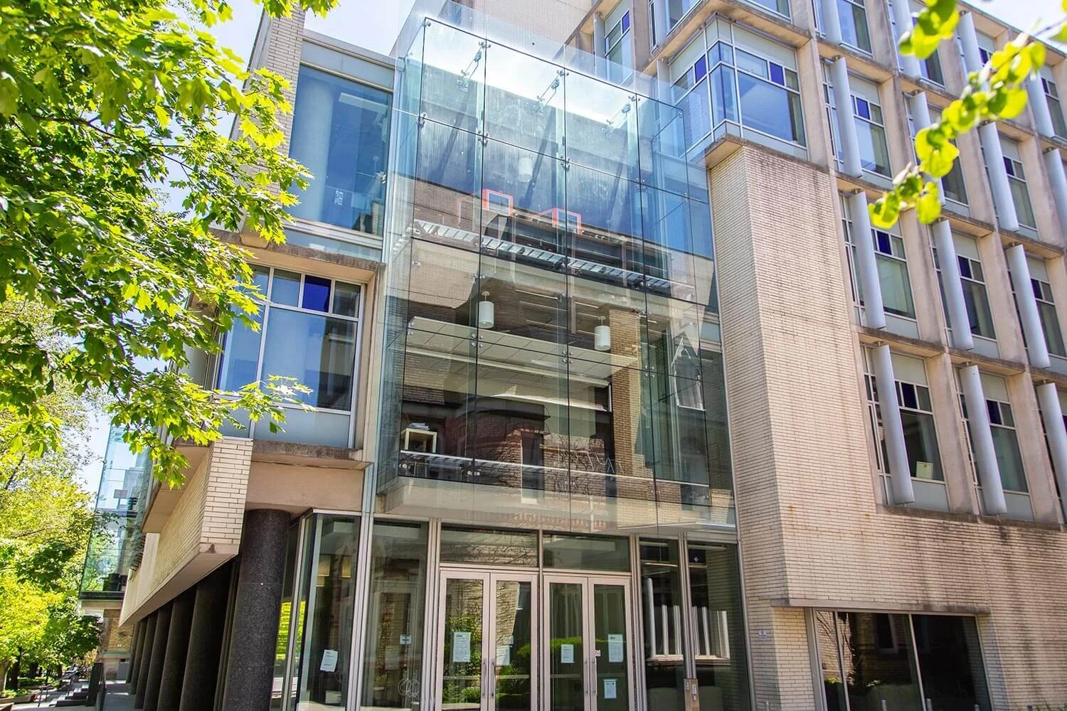 Startup launched by U of T alumni helps companies' computers talk to customers: The Globe and Mail